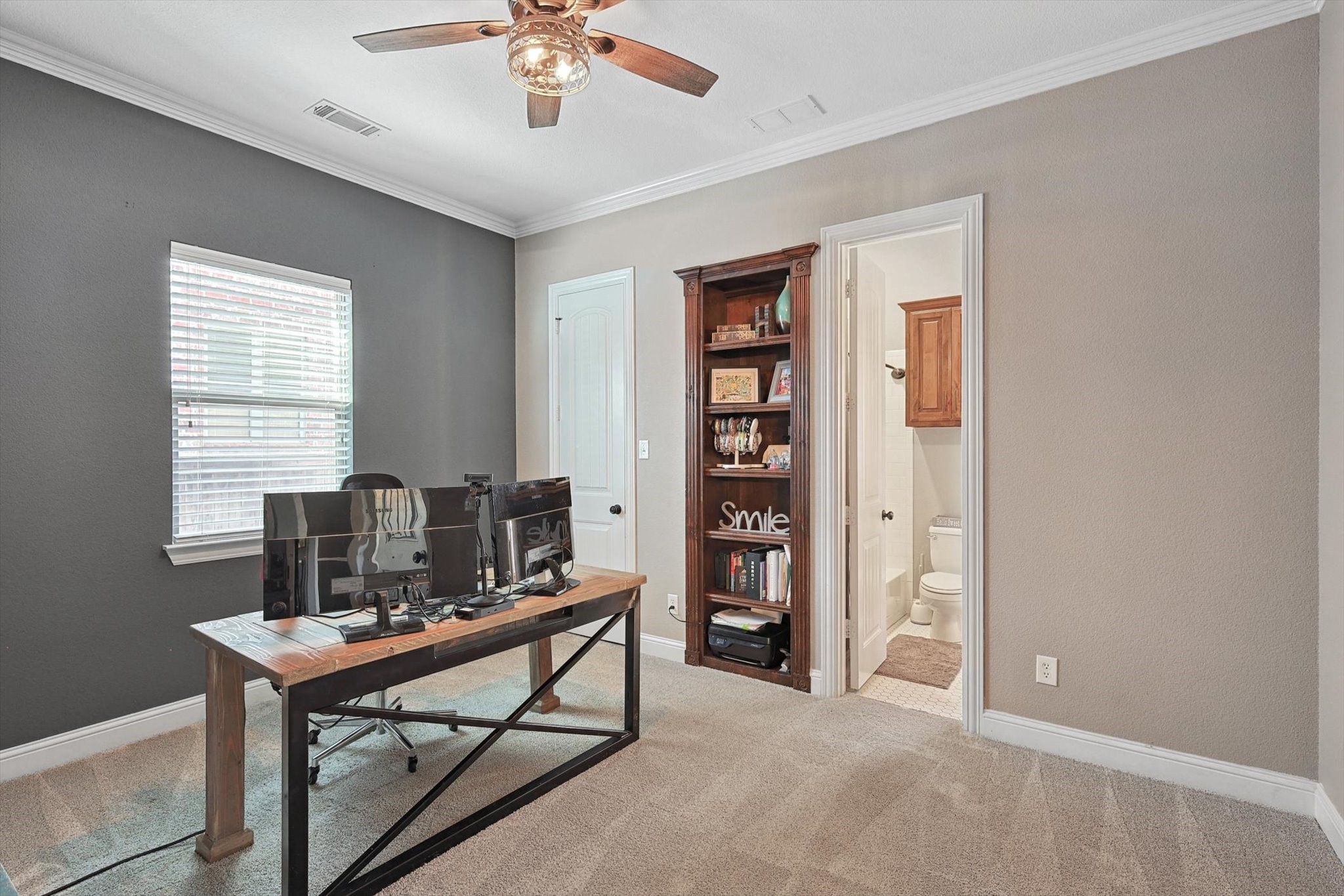 9144 Penny Lane