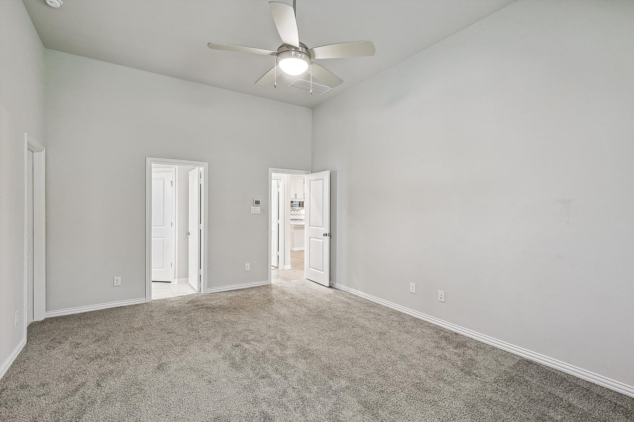 2807 Trail Head Drive