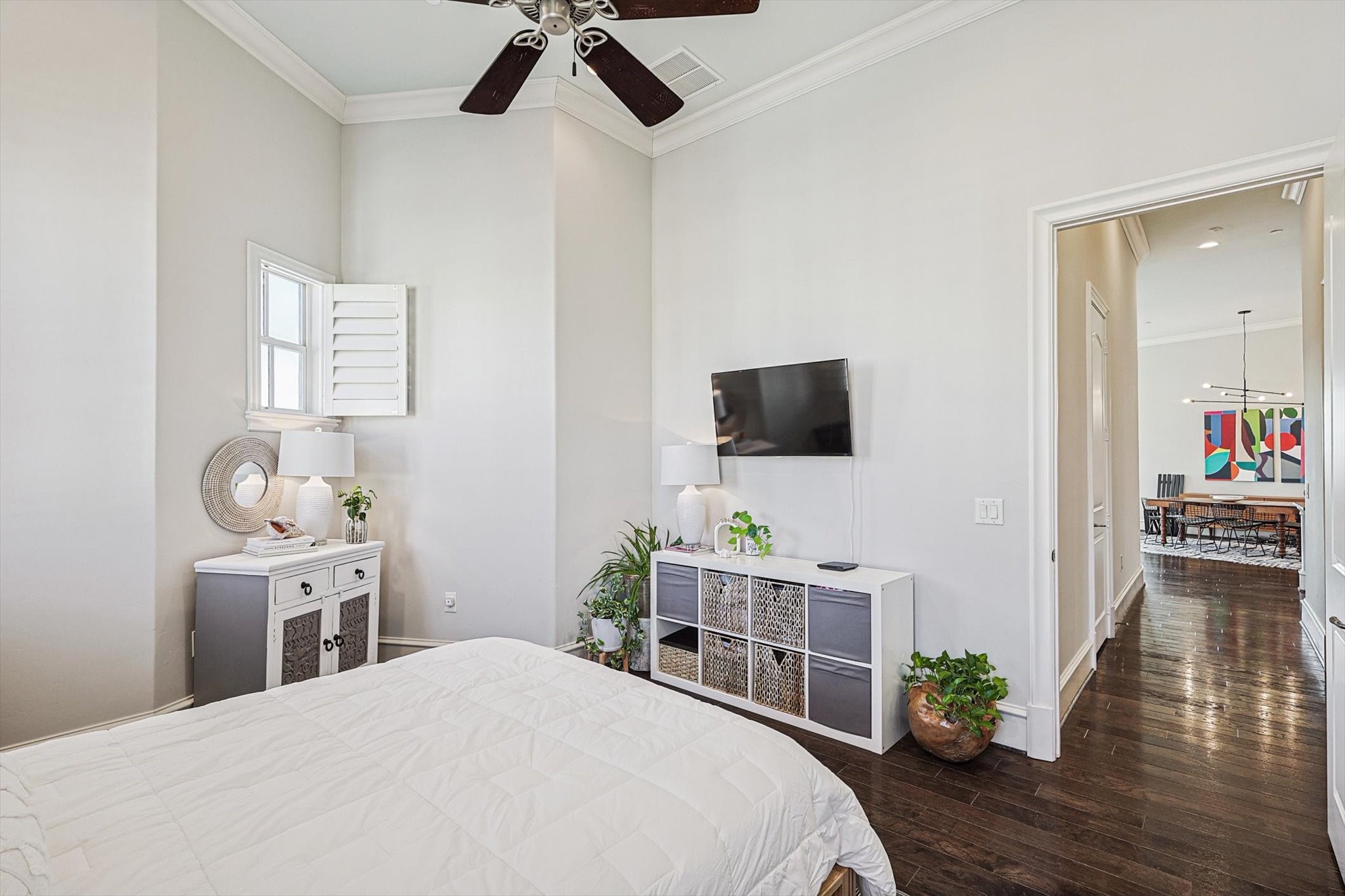 6601 Mediterranean Drive 6401