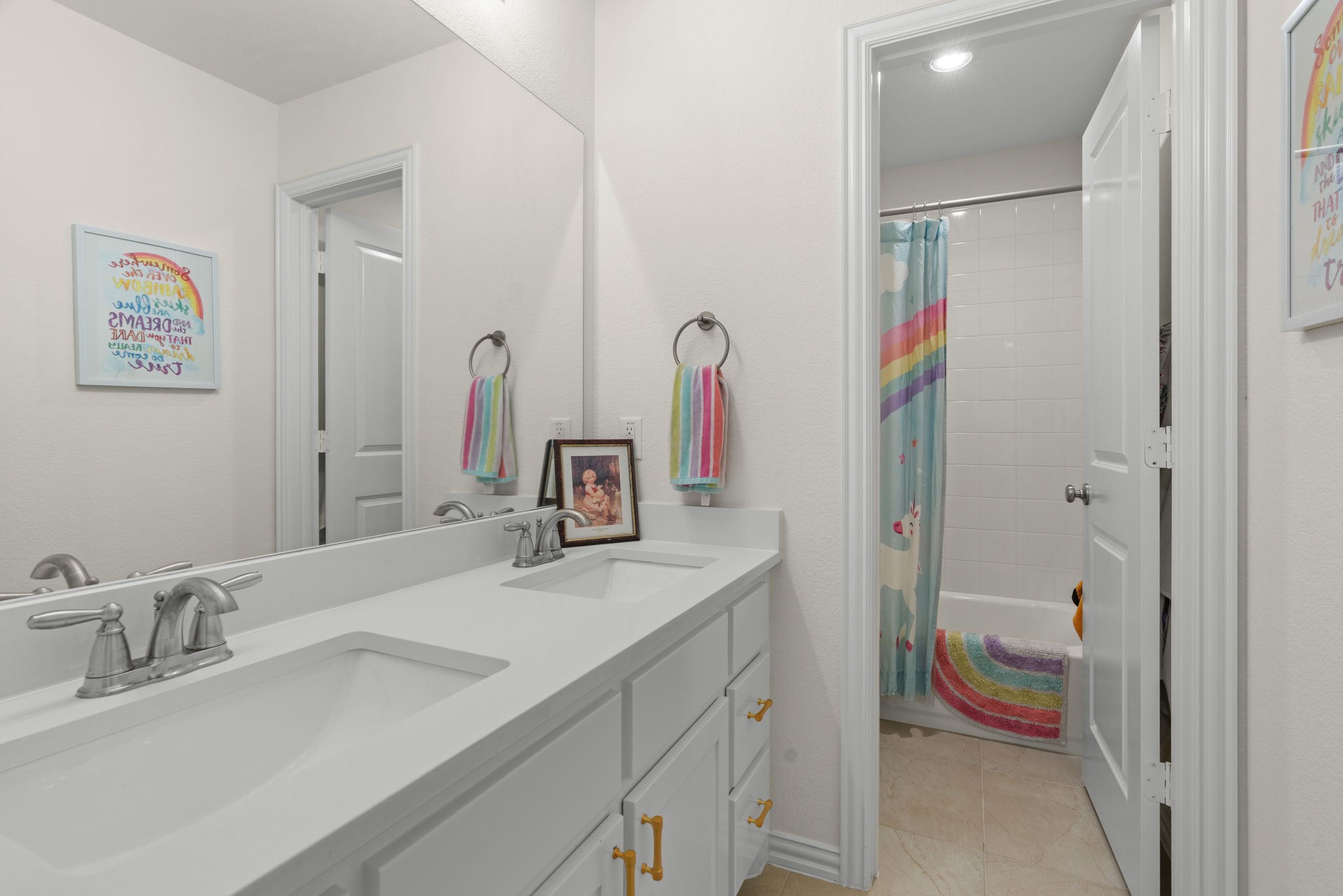 1217 Armadillo Trail