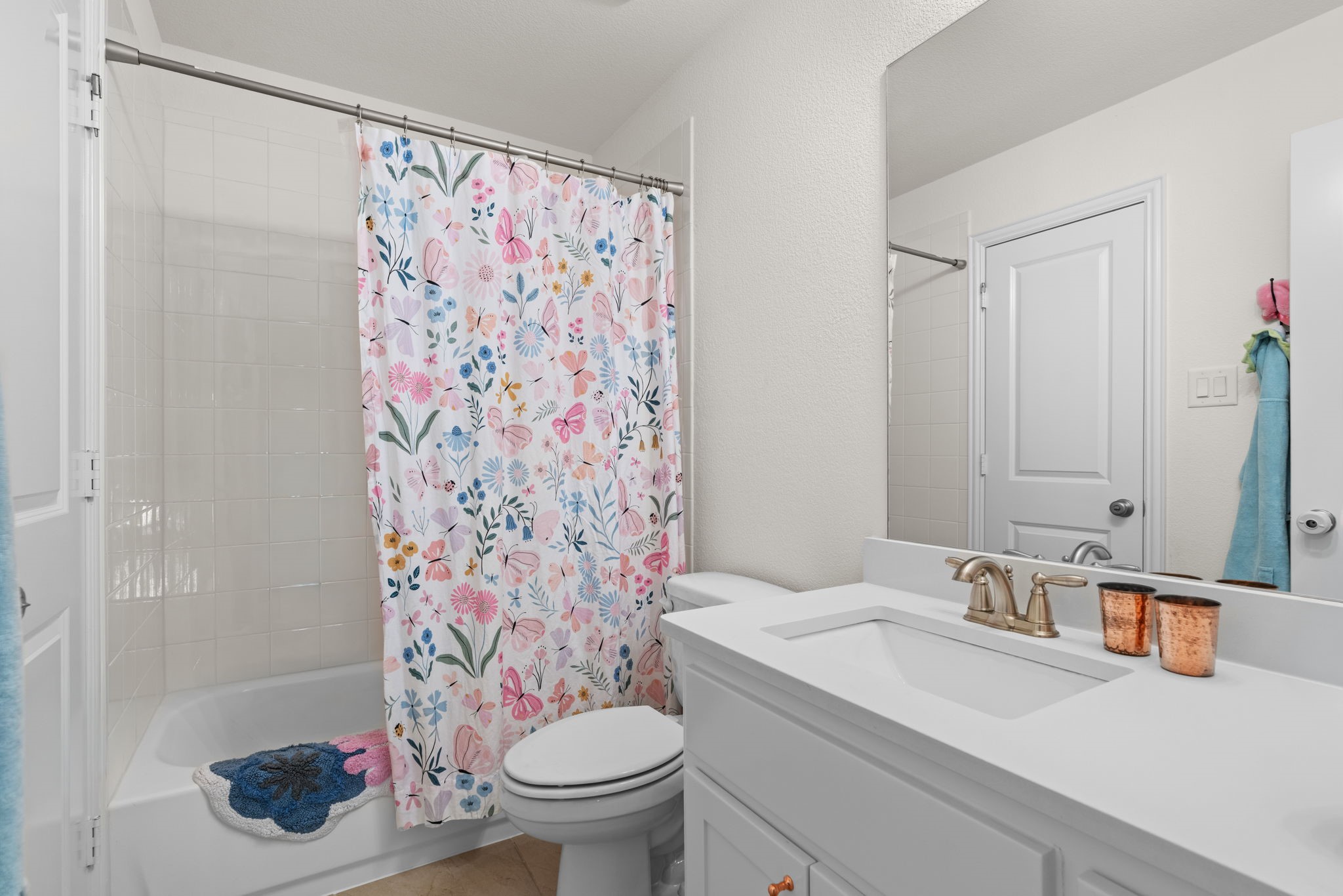 1217 Armadillo Trail