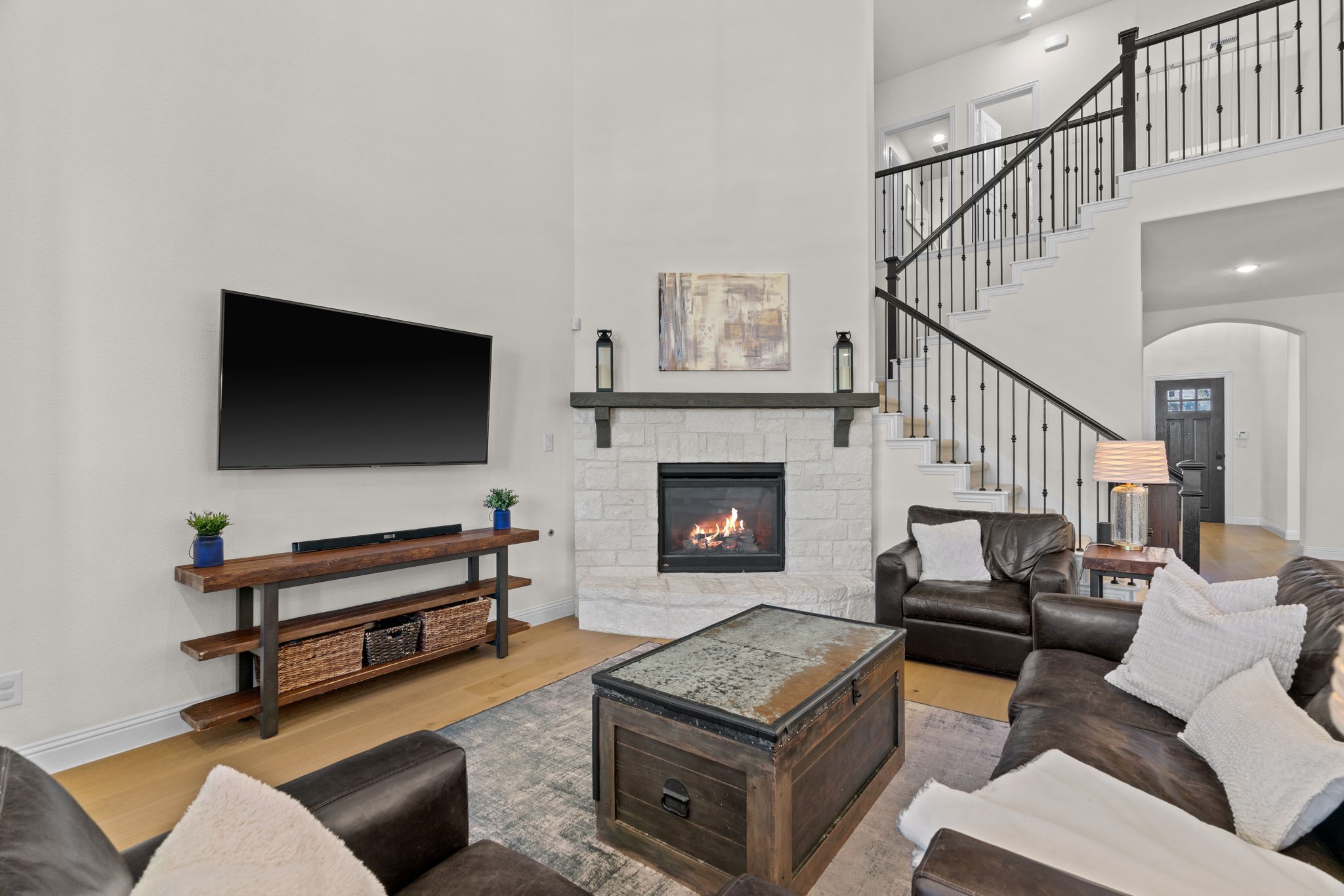 1217 Armadillo Trail