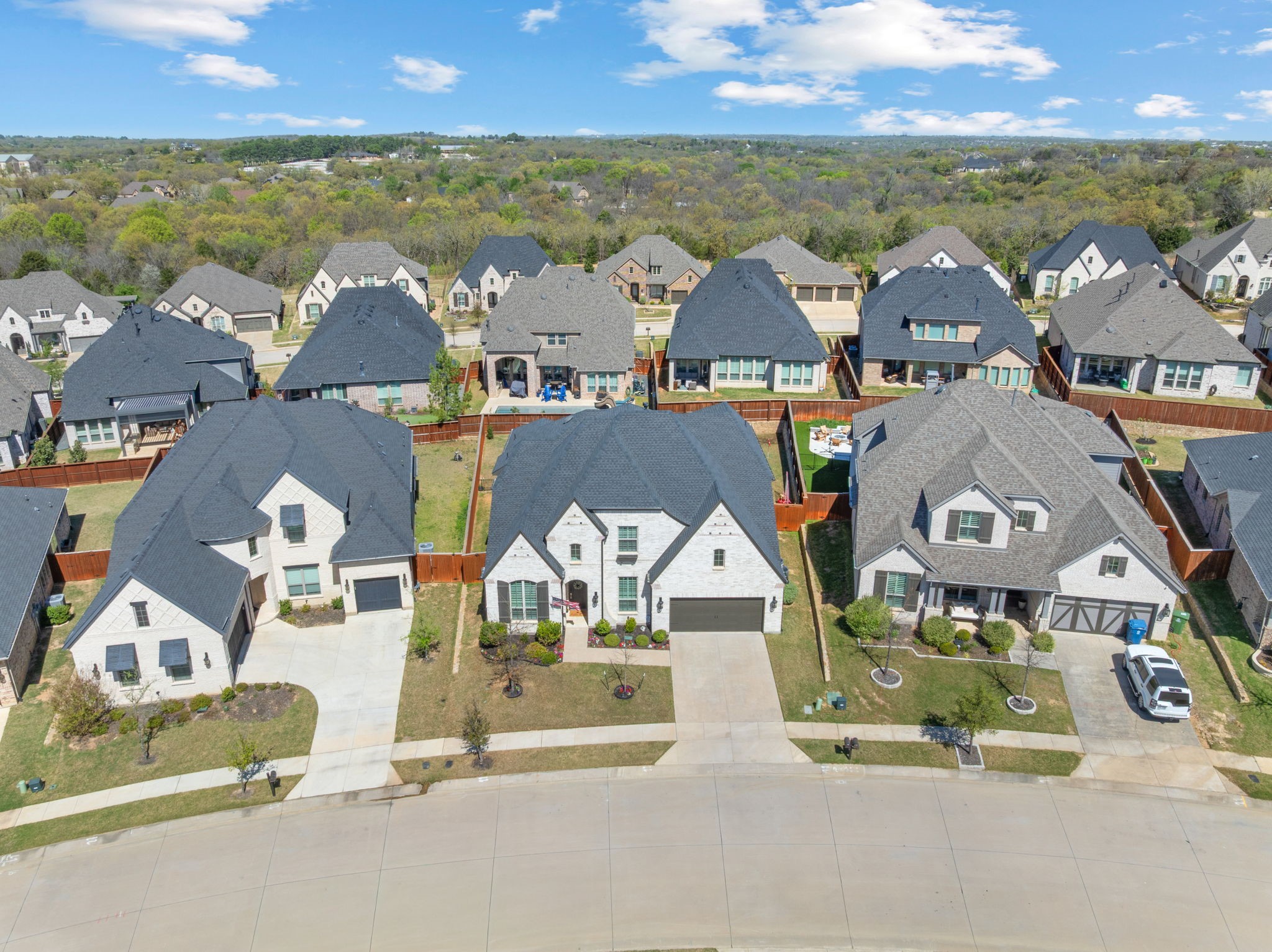 1217 Armadillo Trail