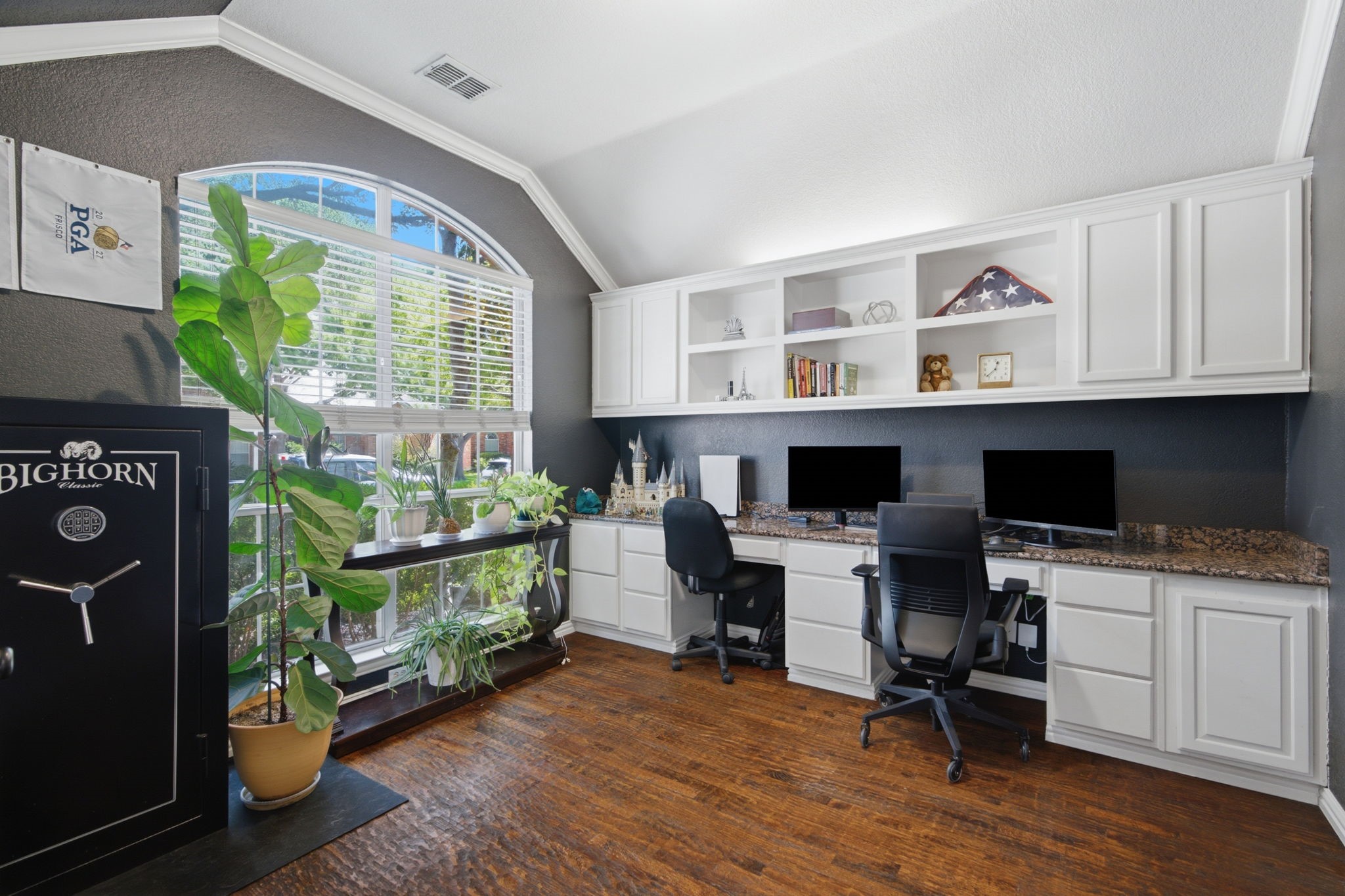 2745 Spanish Moss Trail