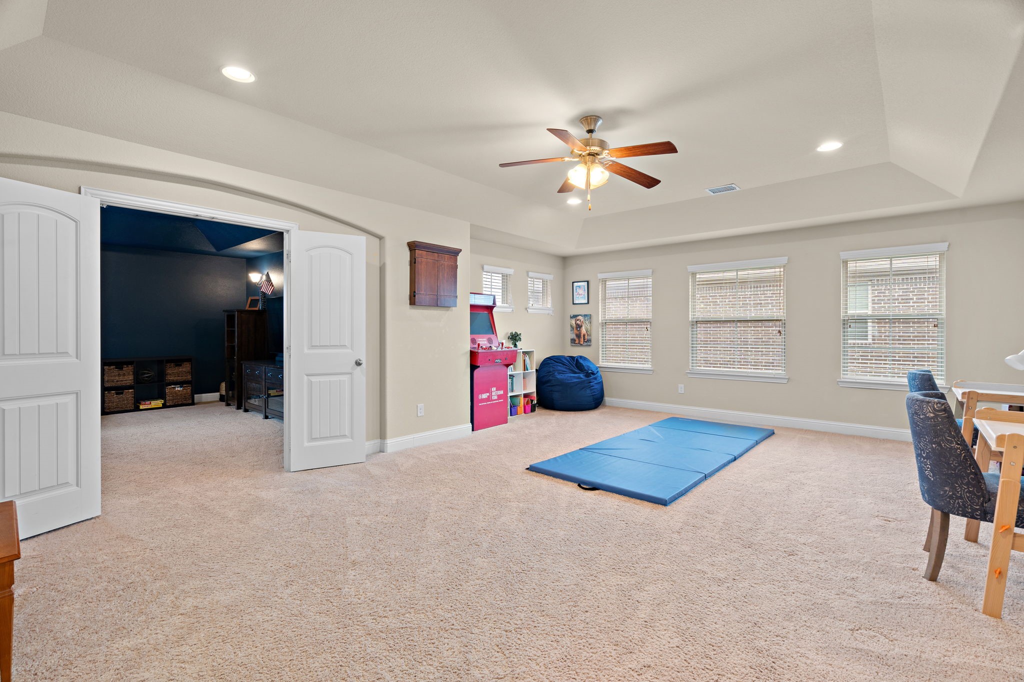 9409 Blackpine Court