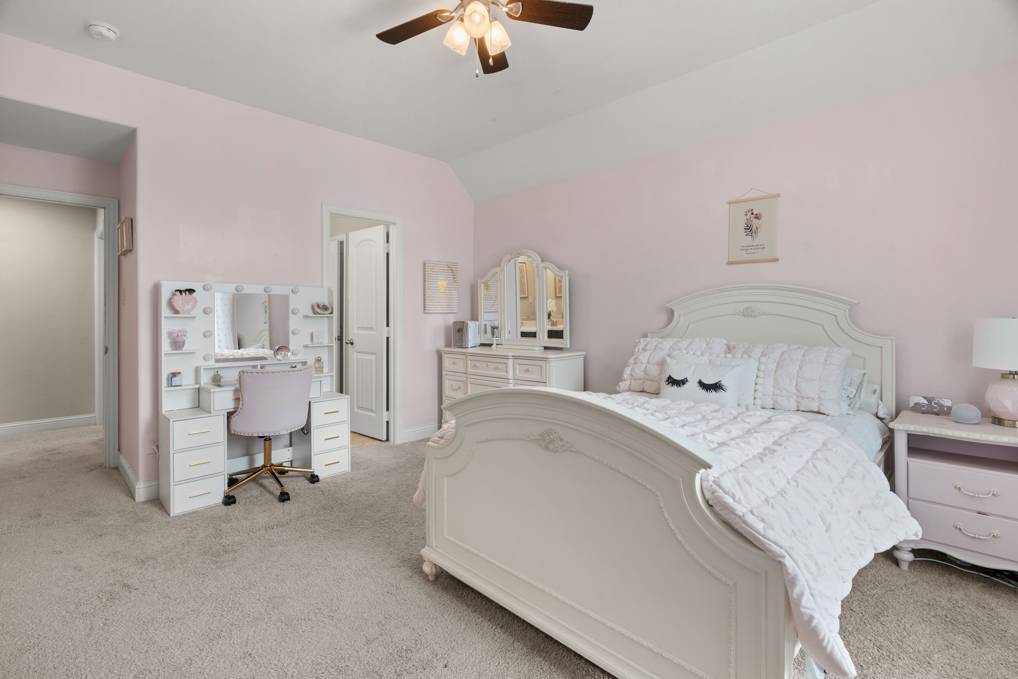 9409 Blackpine Court