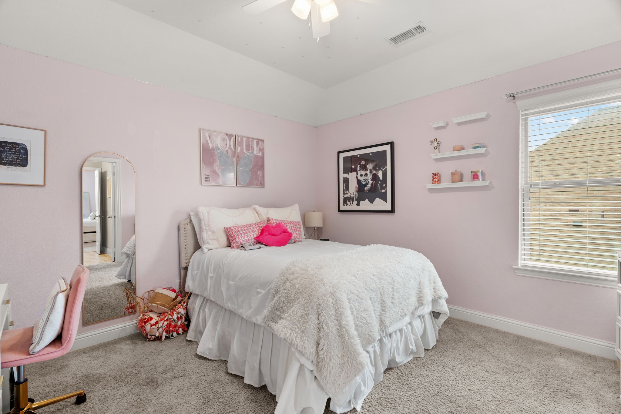 9409 Blackpine Court