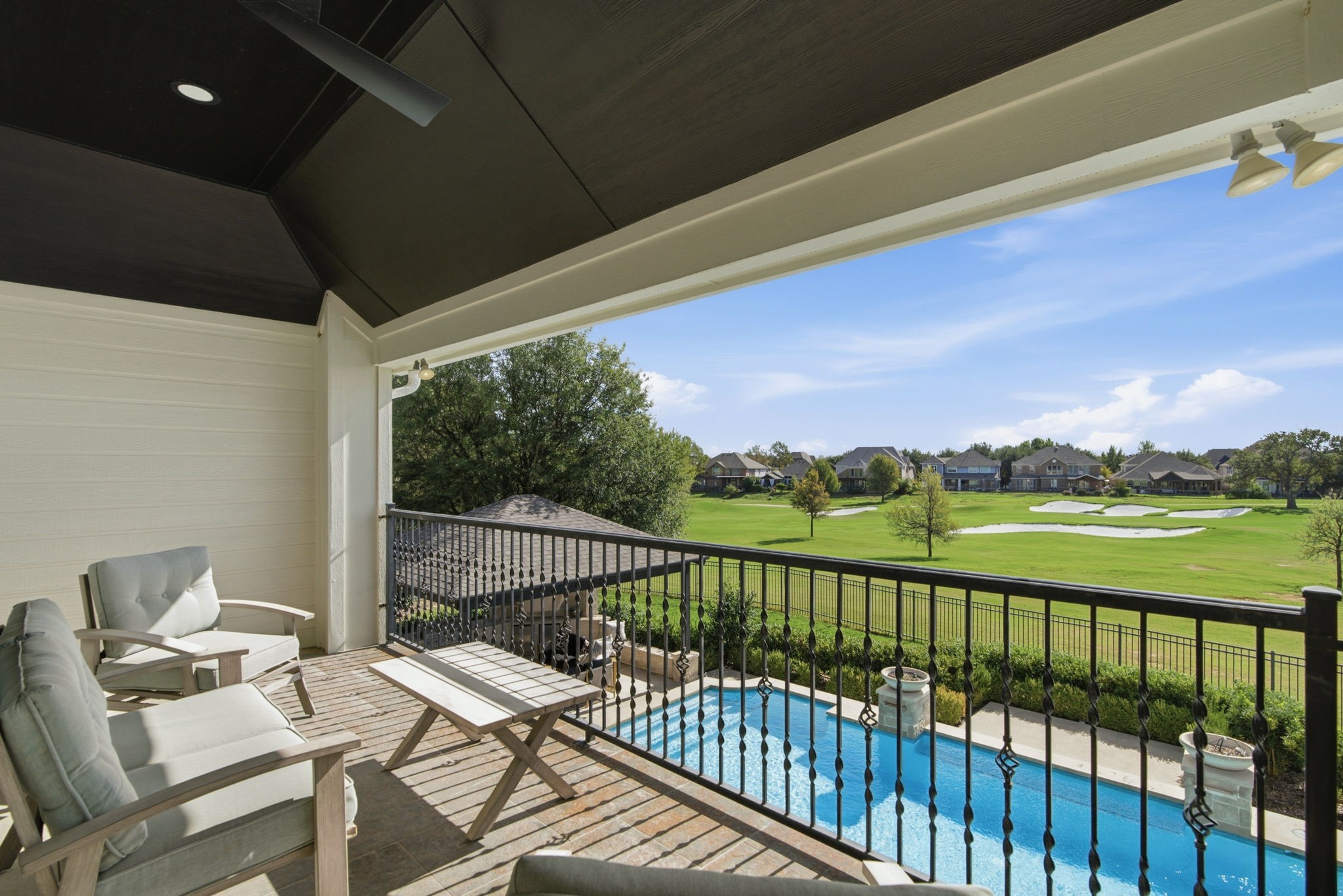 8450 Canyon Crossing