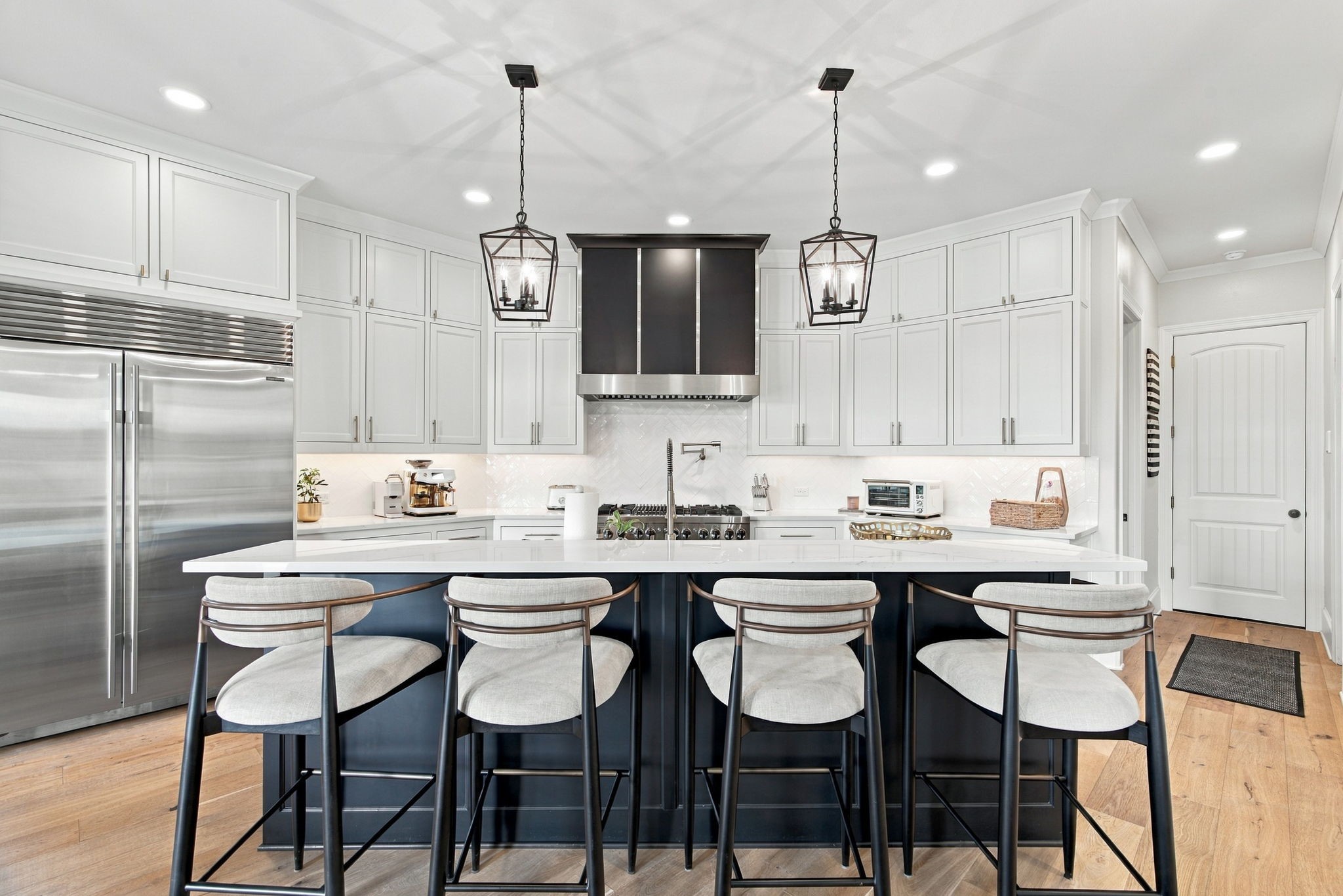 8450 Canyon Crossing