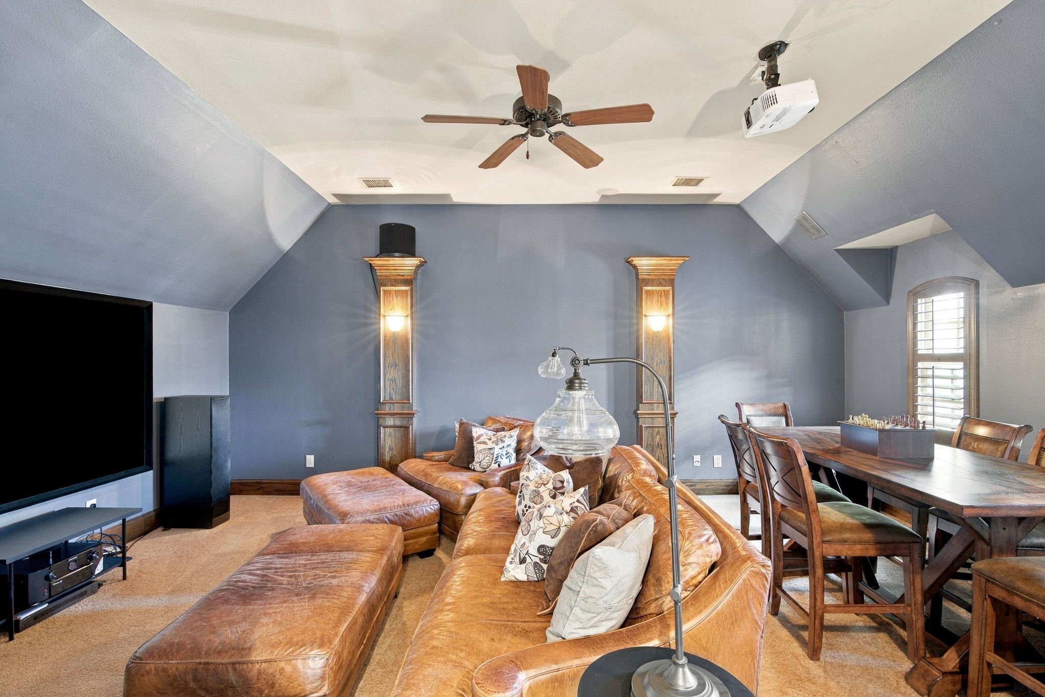 8450 Canyon Crossing
