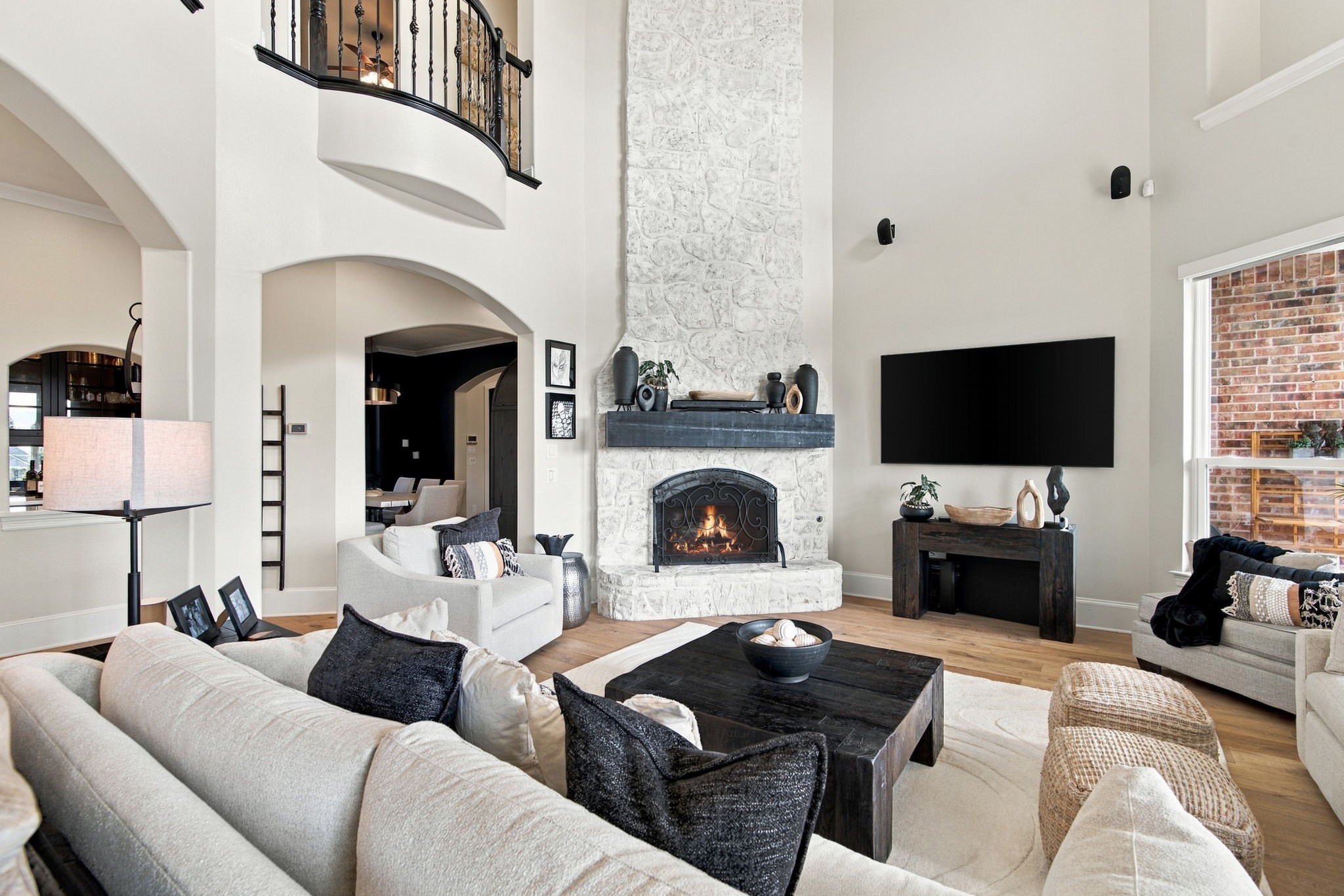 8450 Canyon Crossing