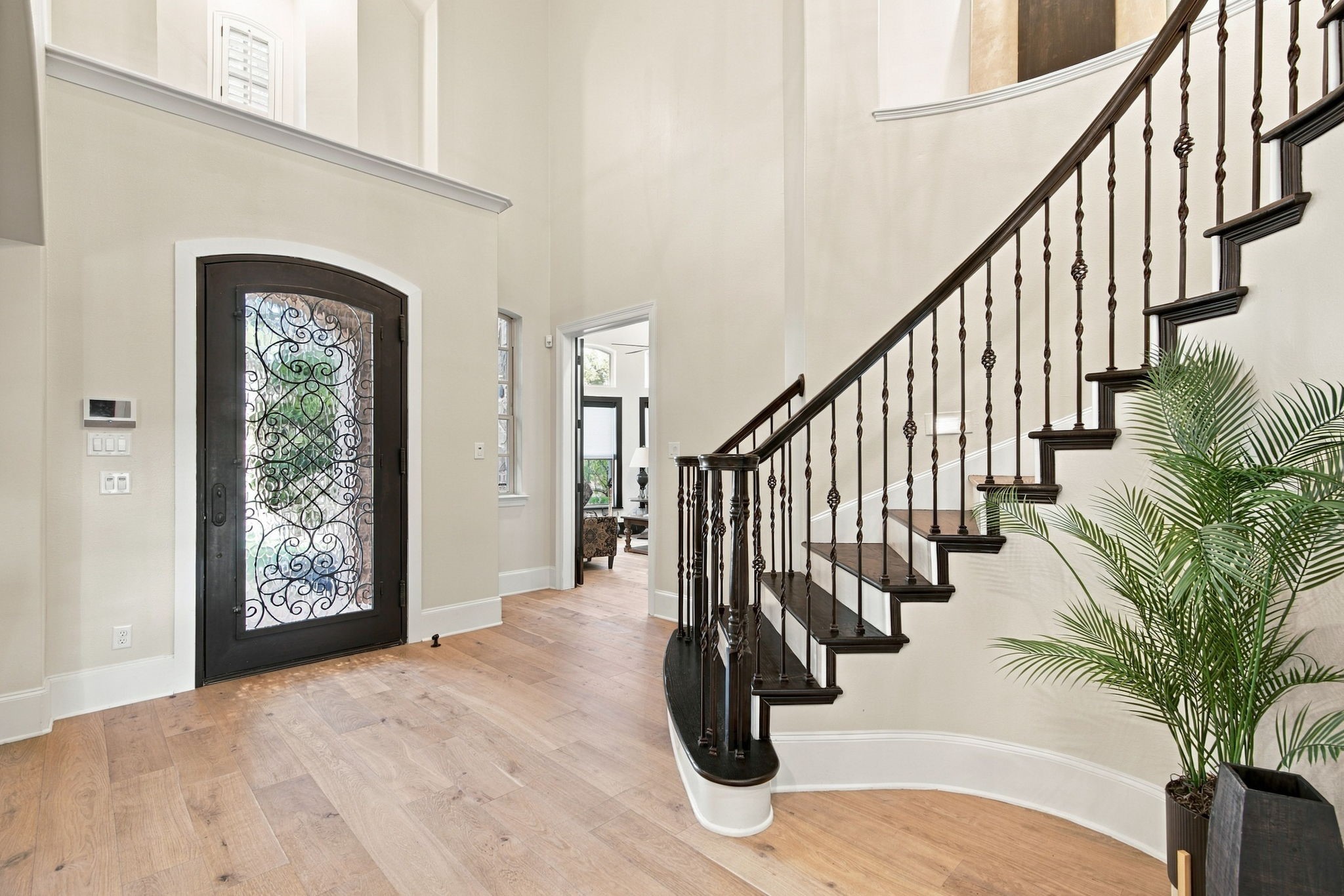 8450 Canyon Crossing