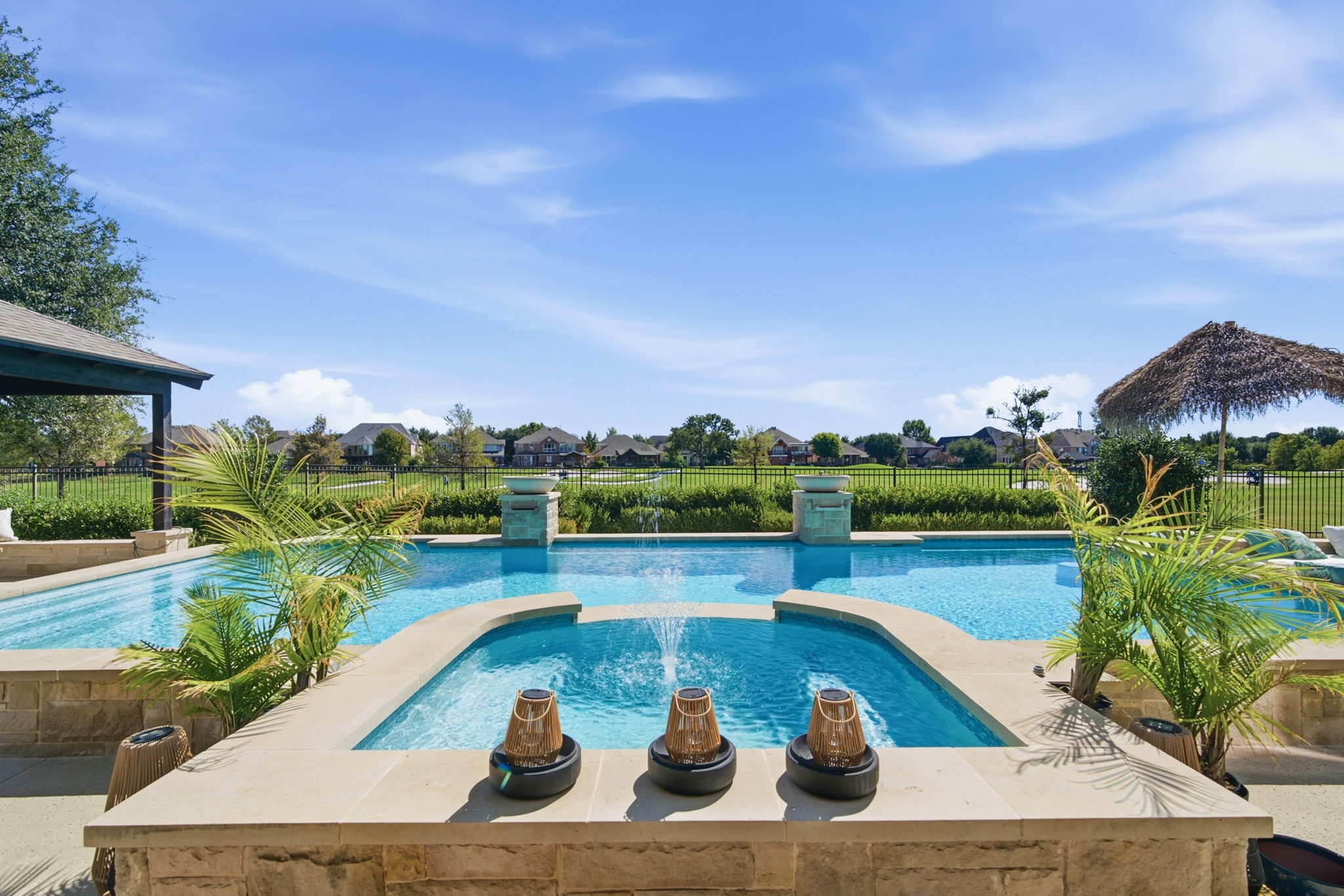 8450 Canyon Crossing
