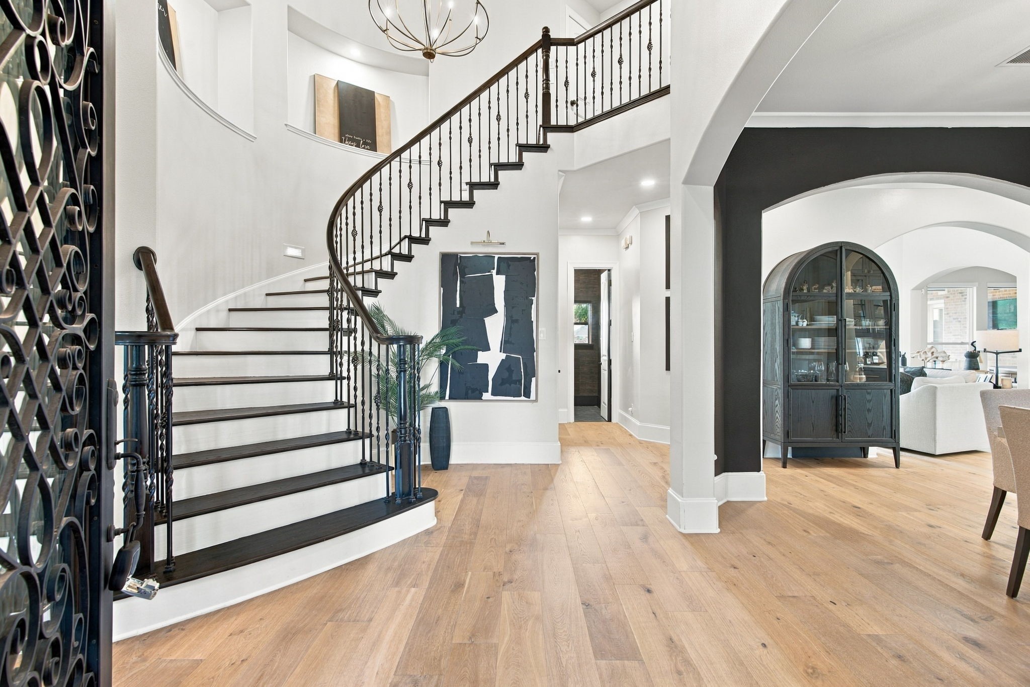 8450 Canyon Crossing