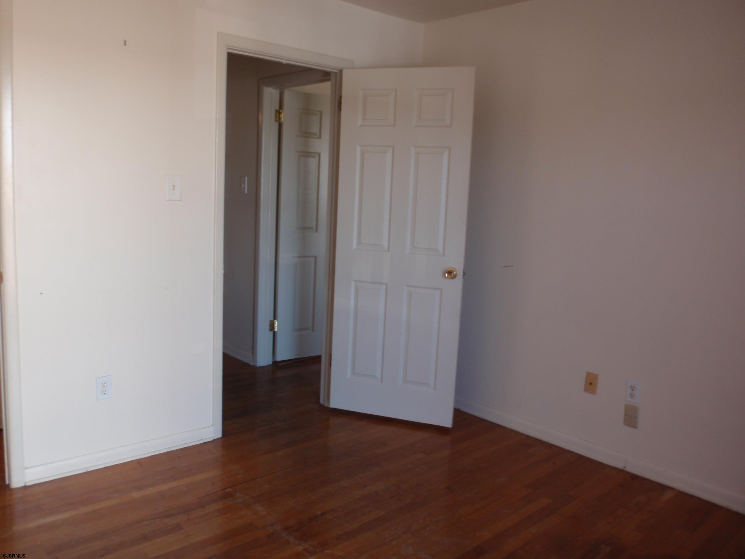 723 N Somerset Ave Unit: N5