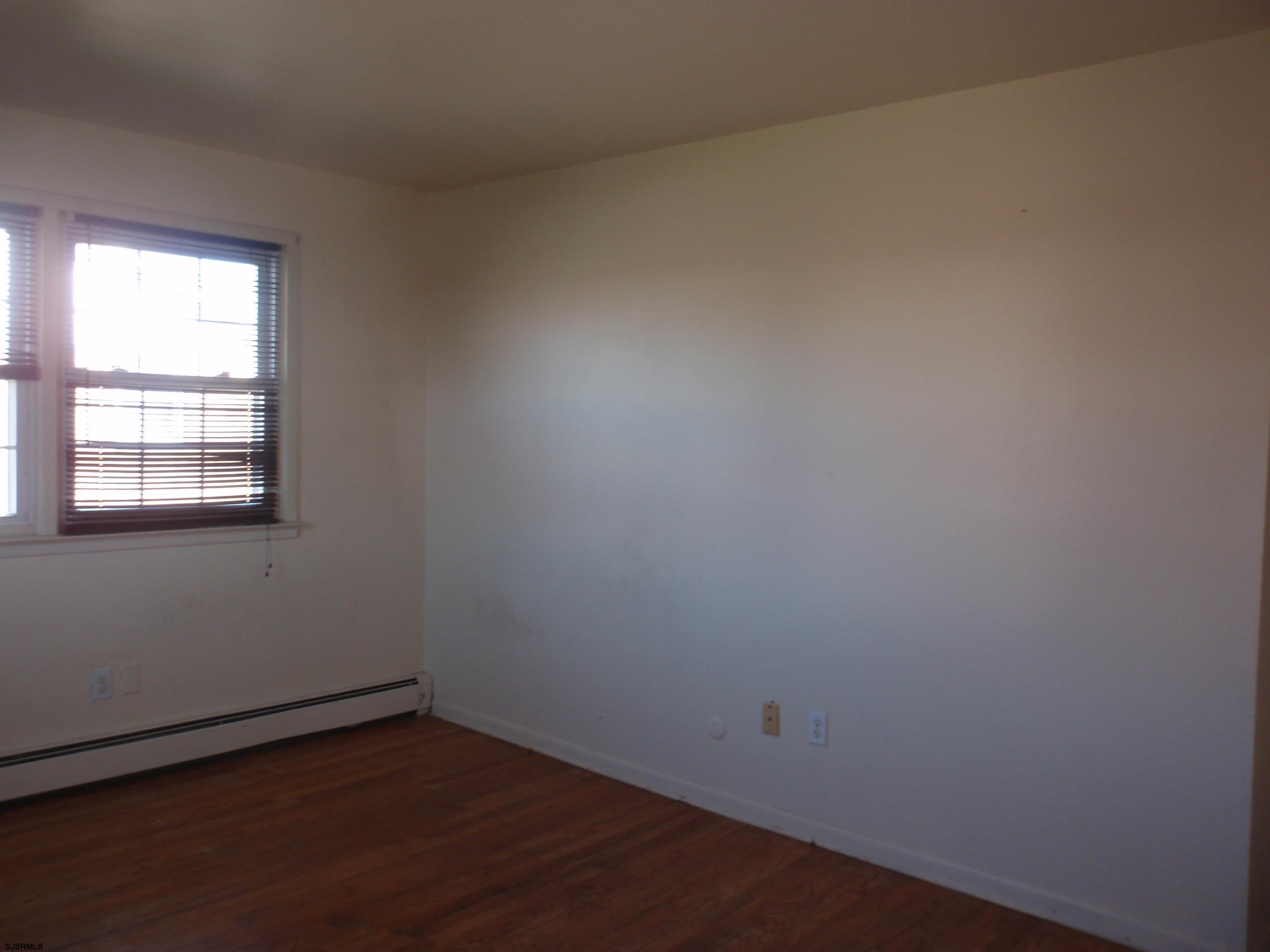 723 N Somerset Ave Unit: N5