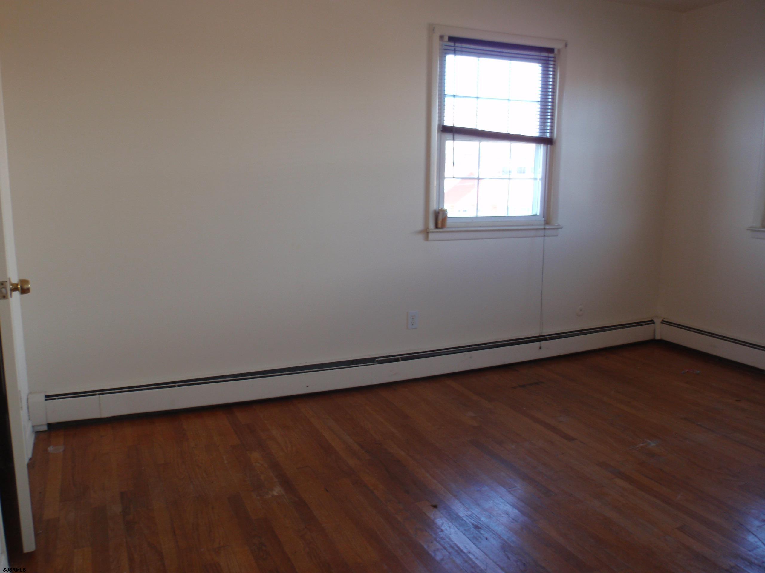 723 N Somerset Ave Unit: N5