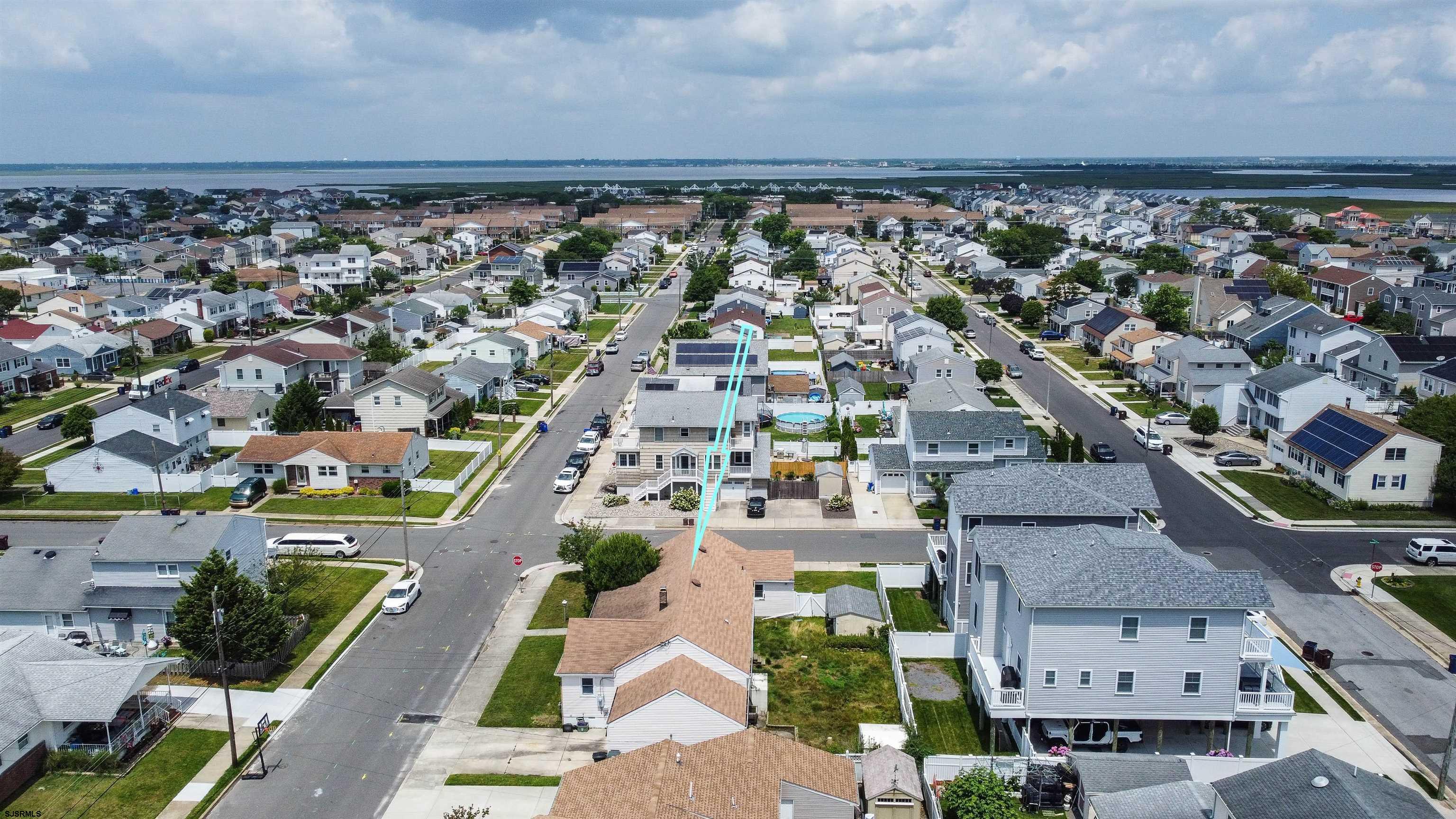 417 N Somerset Ave Ave