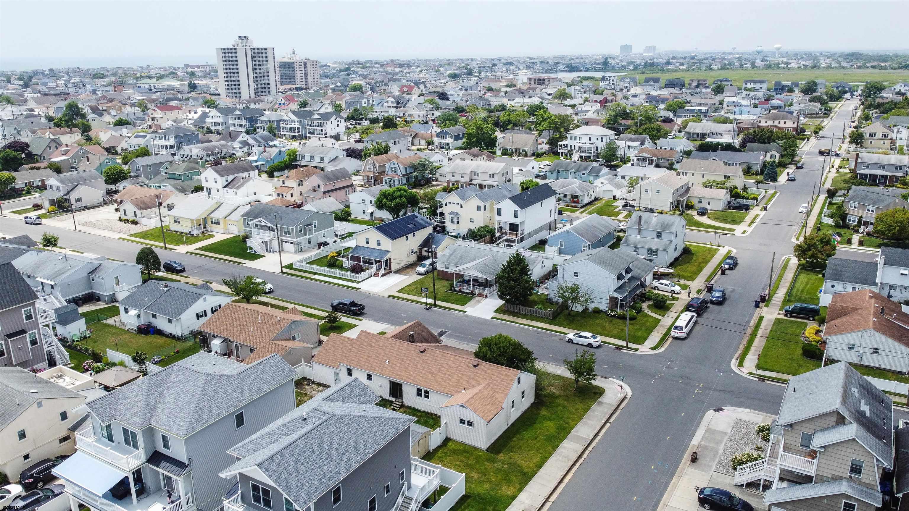 417 N Somerset Ave Ave