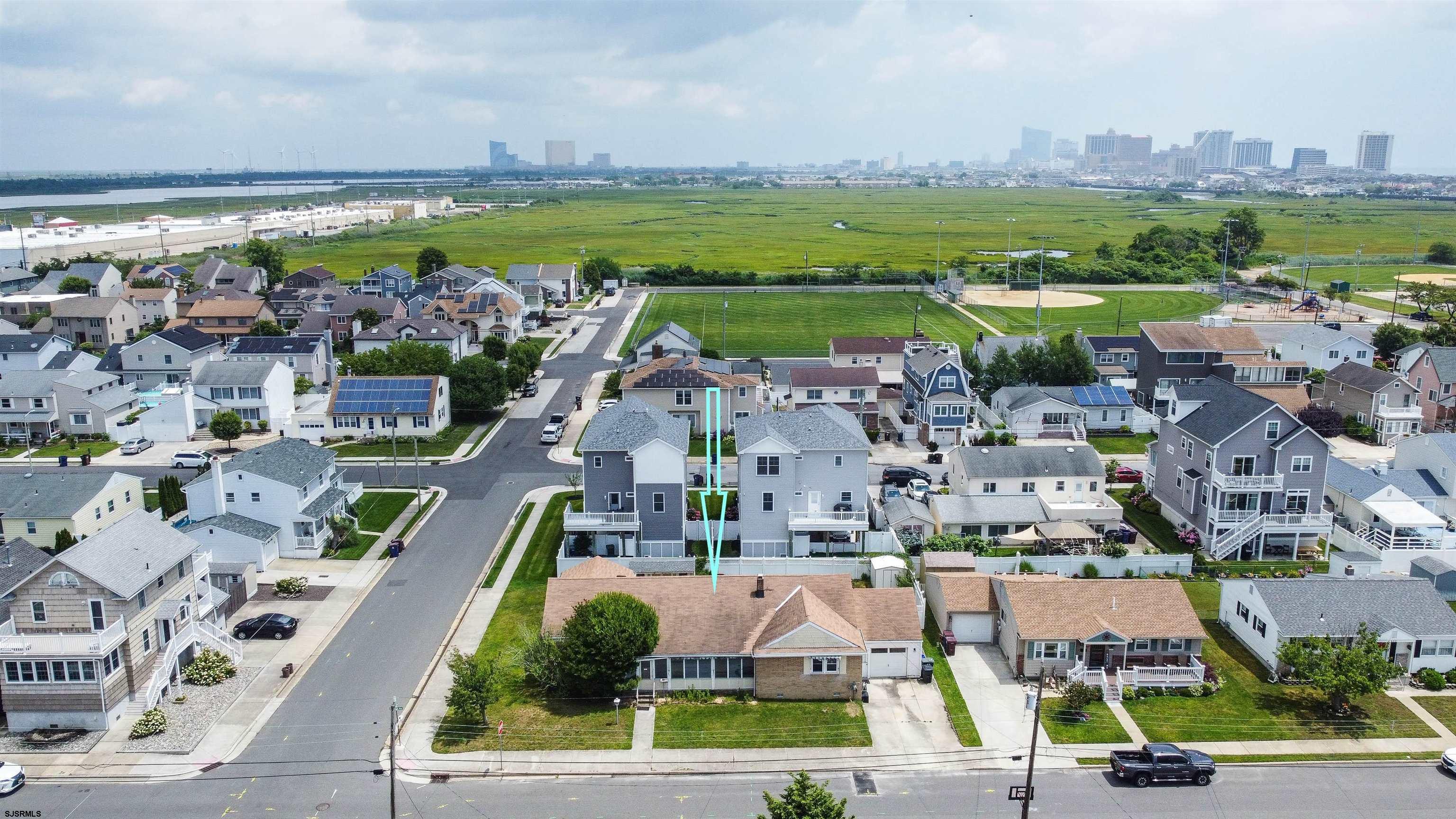 417 N Somerset Ave Ave