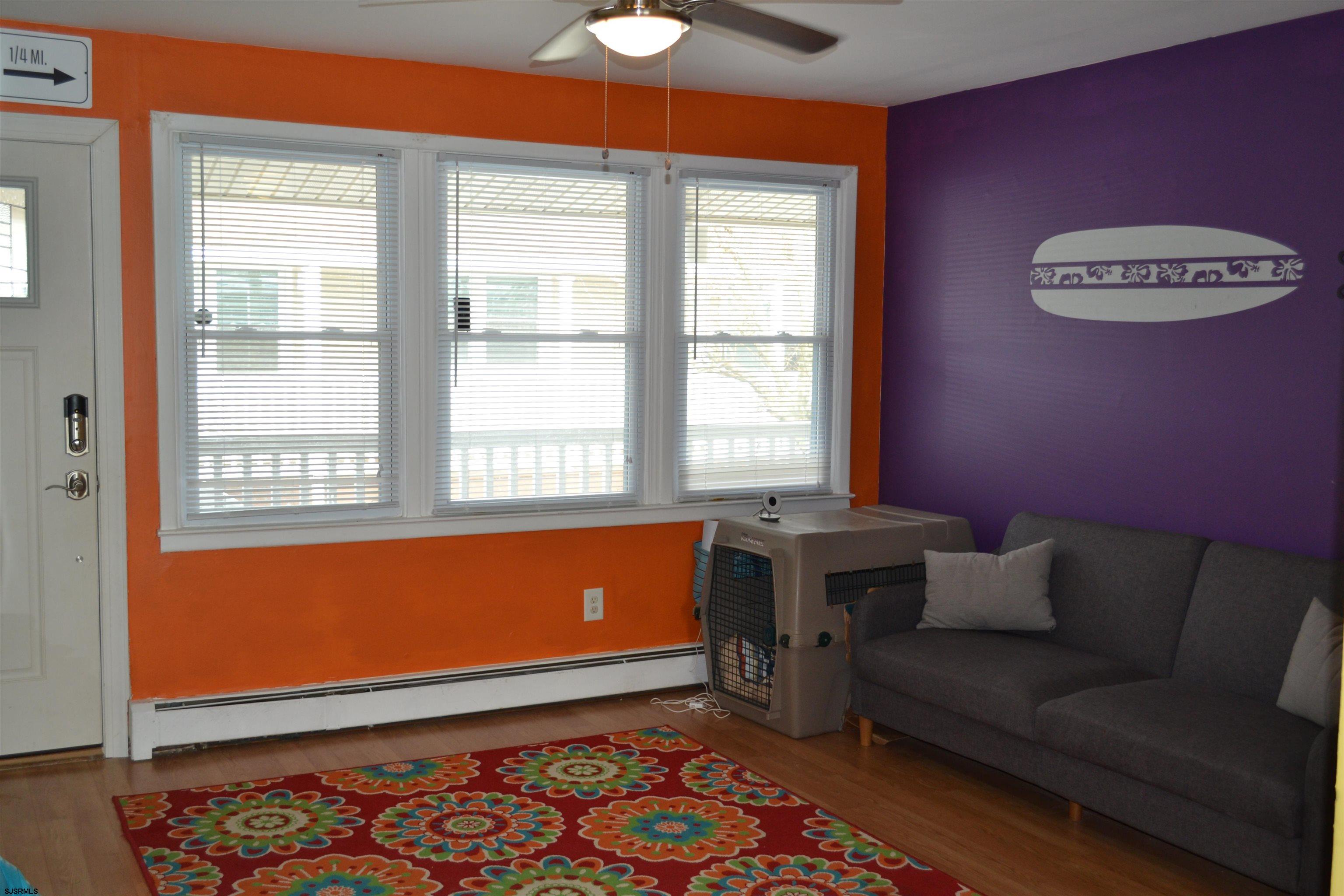 6 N Newport Unit: B4