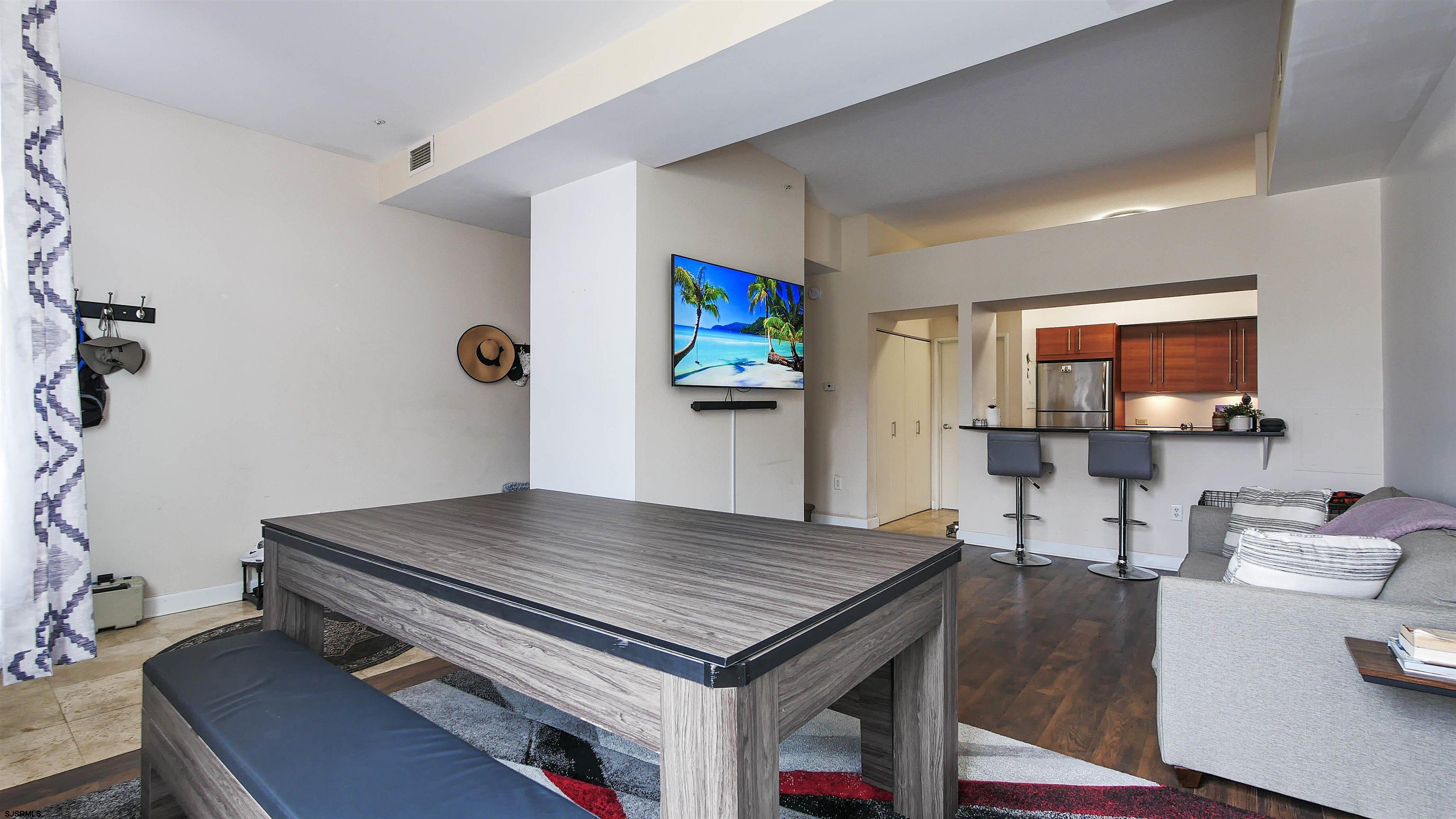 526 Pacific Ave Unit: TH4