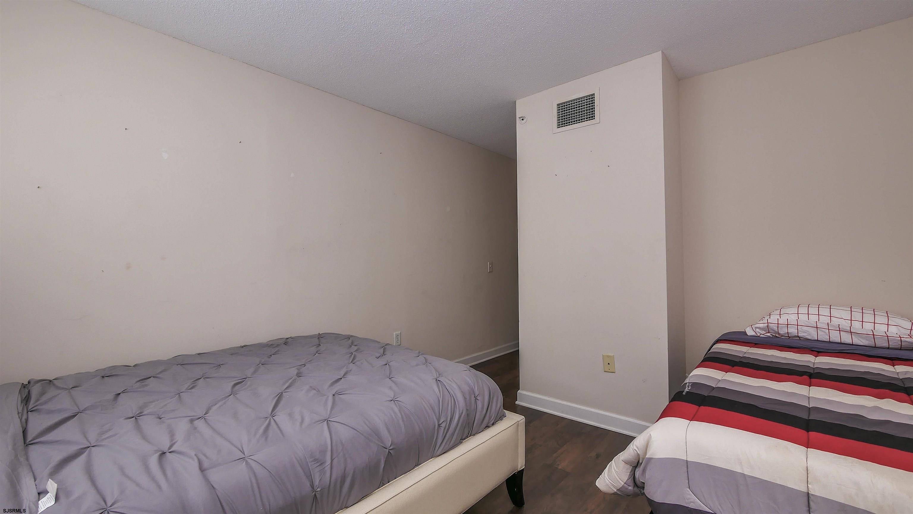 526 Pacific Ave Unit: TH4