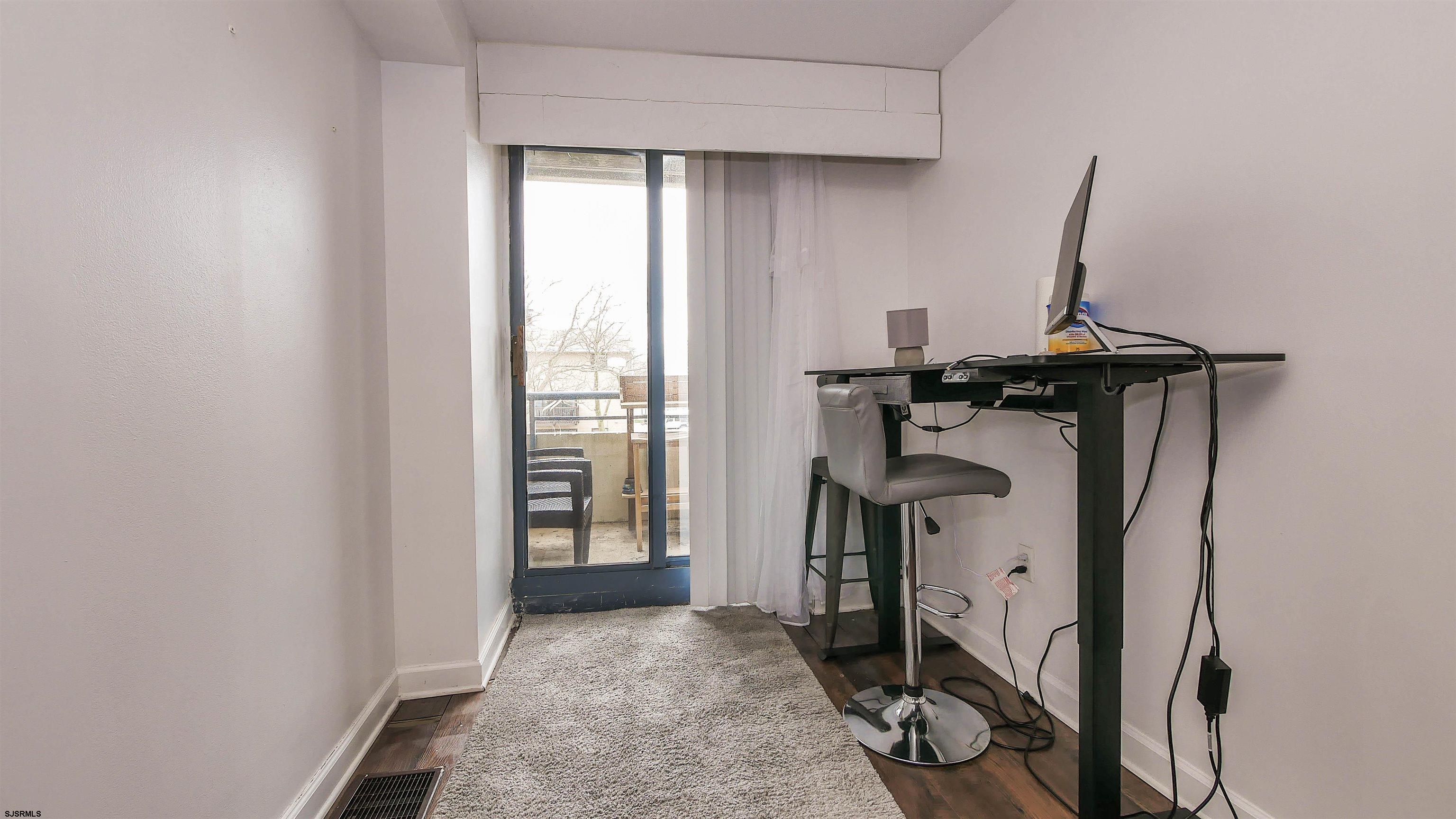 526 Pacific Ave Unit: TH4