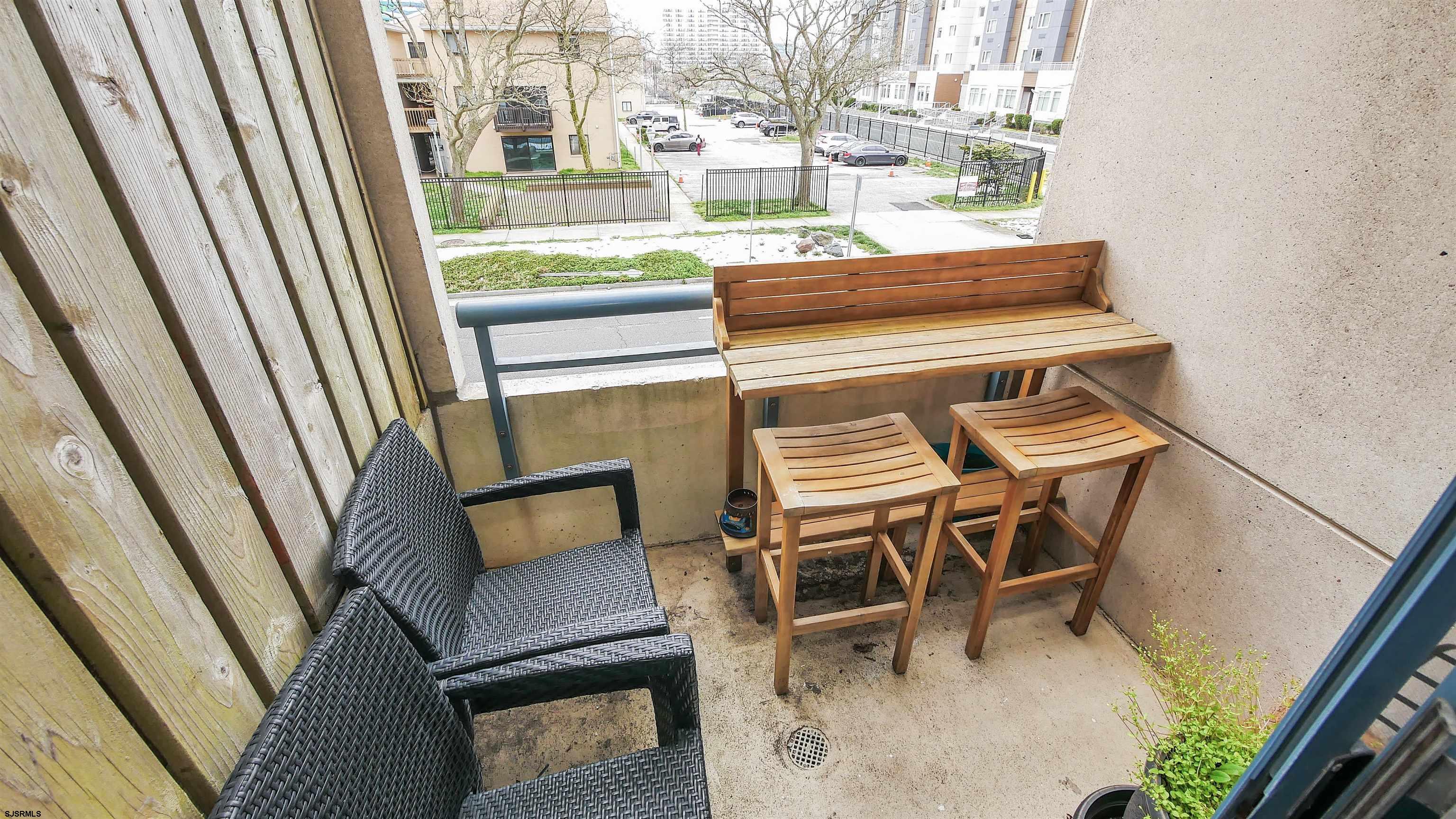 526 Pacific Ave Unit: TH4