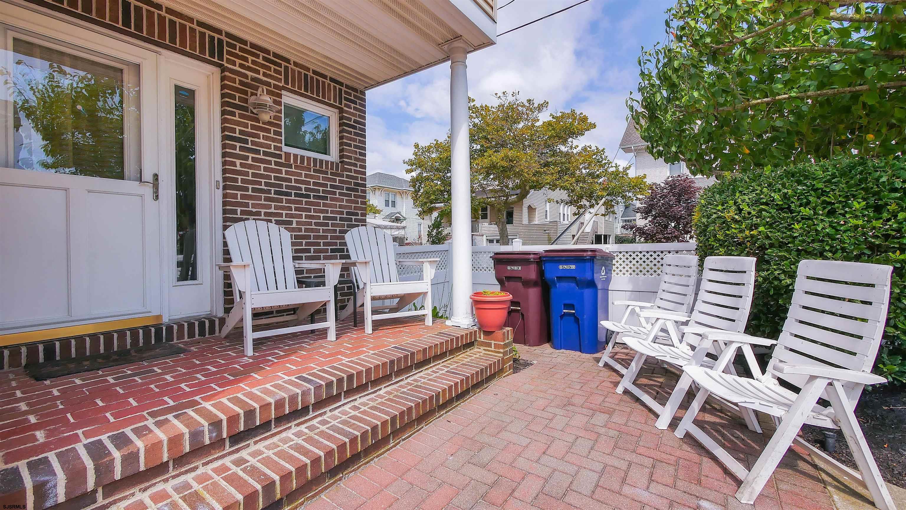 6301 Villa Ct Unit: 1