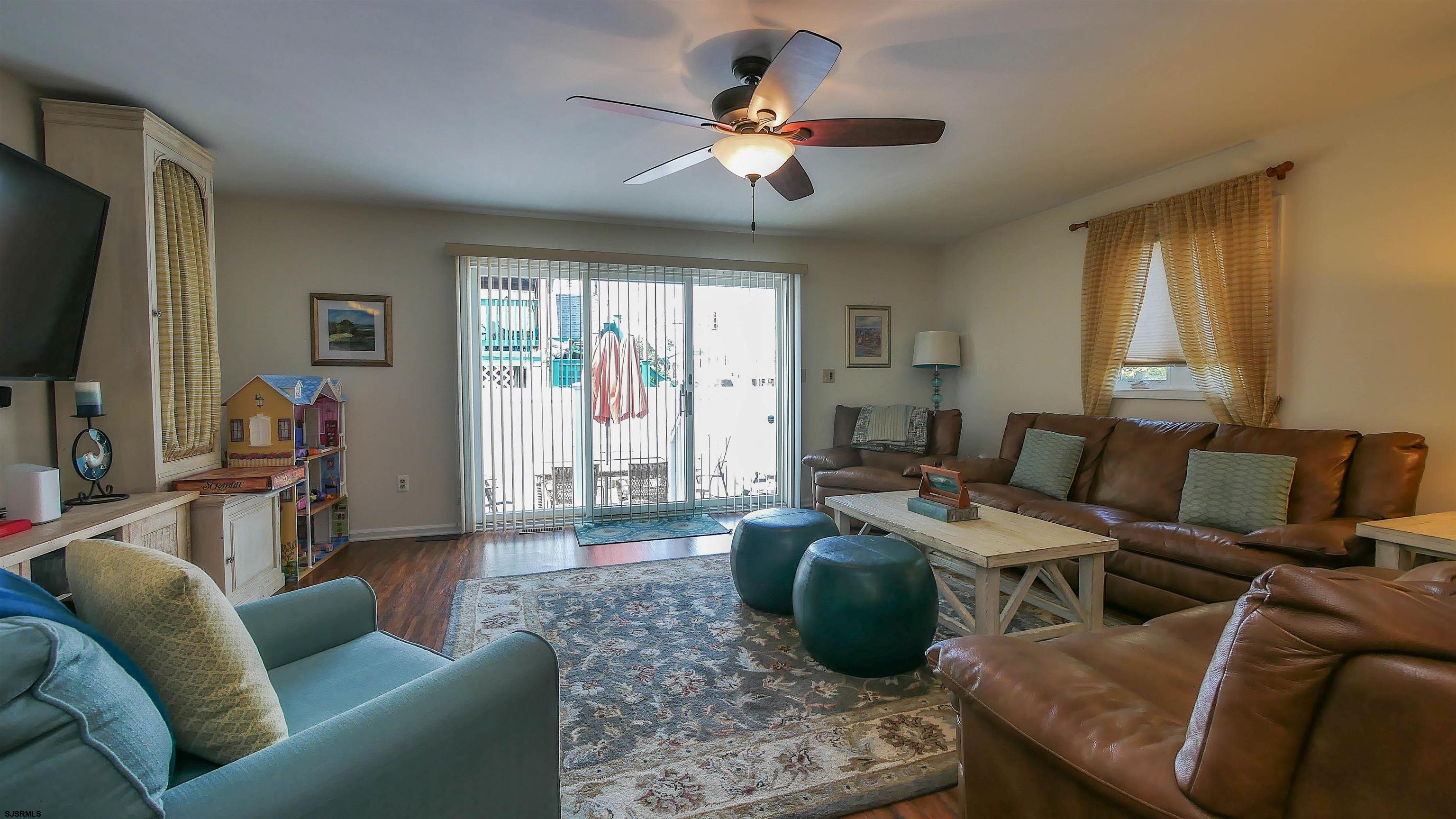 6301 Villa Ct Unit: 1