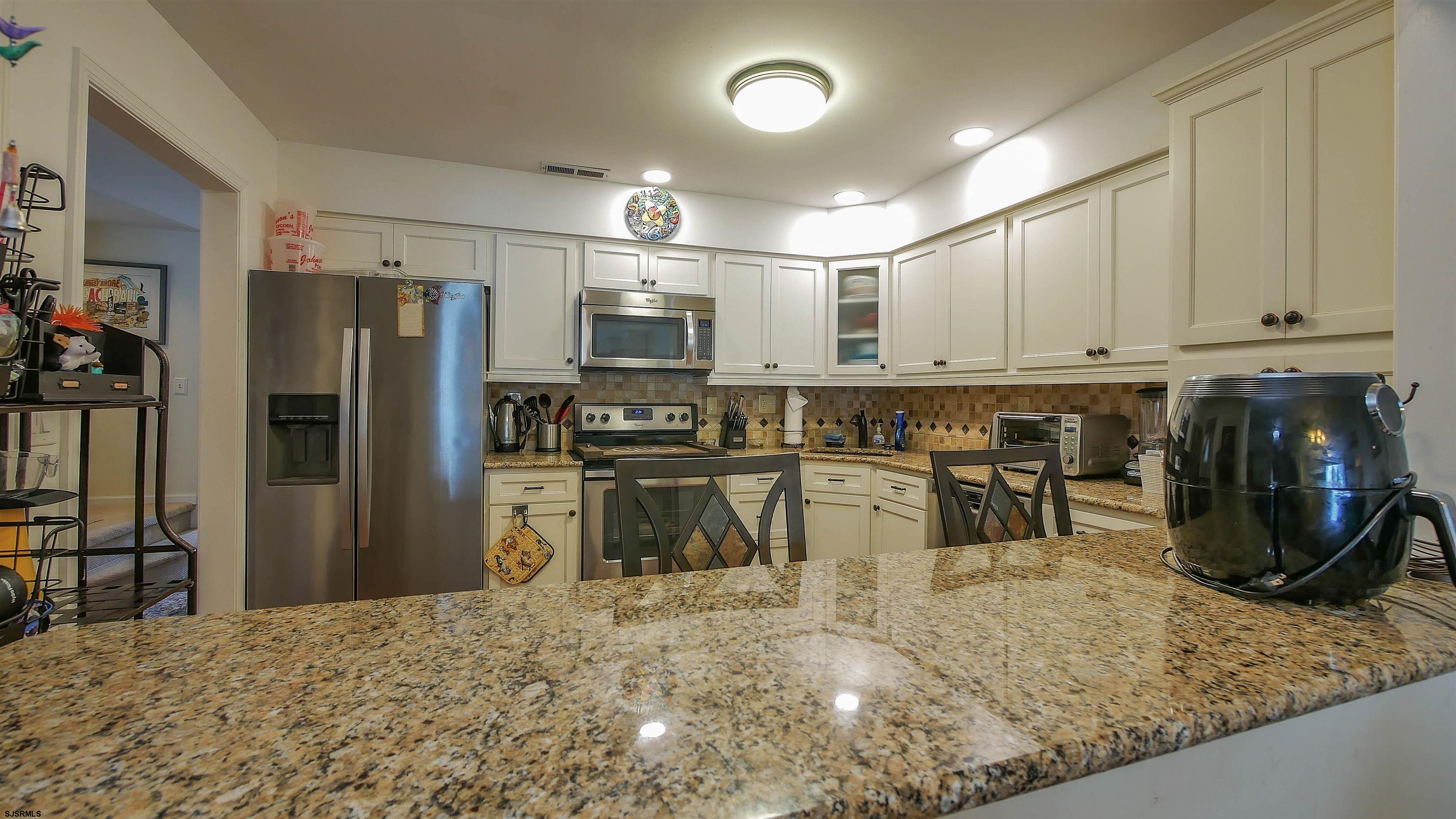 6301 Villa Ct Unit: 1