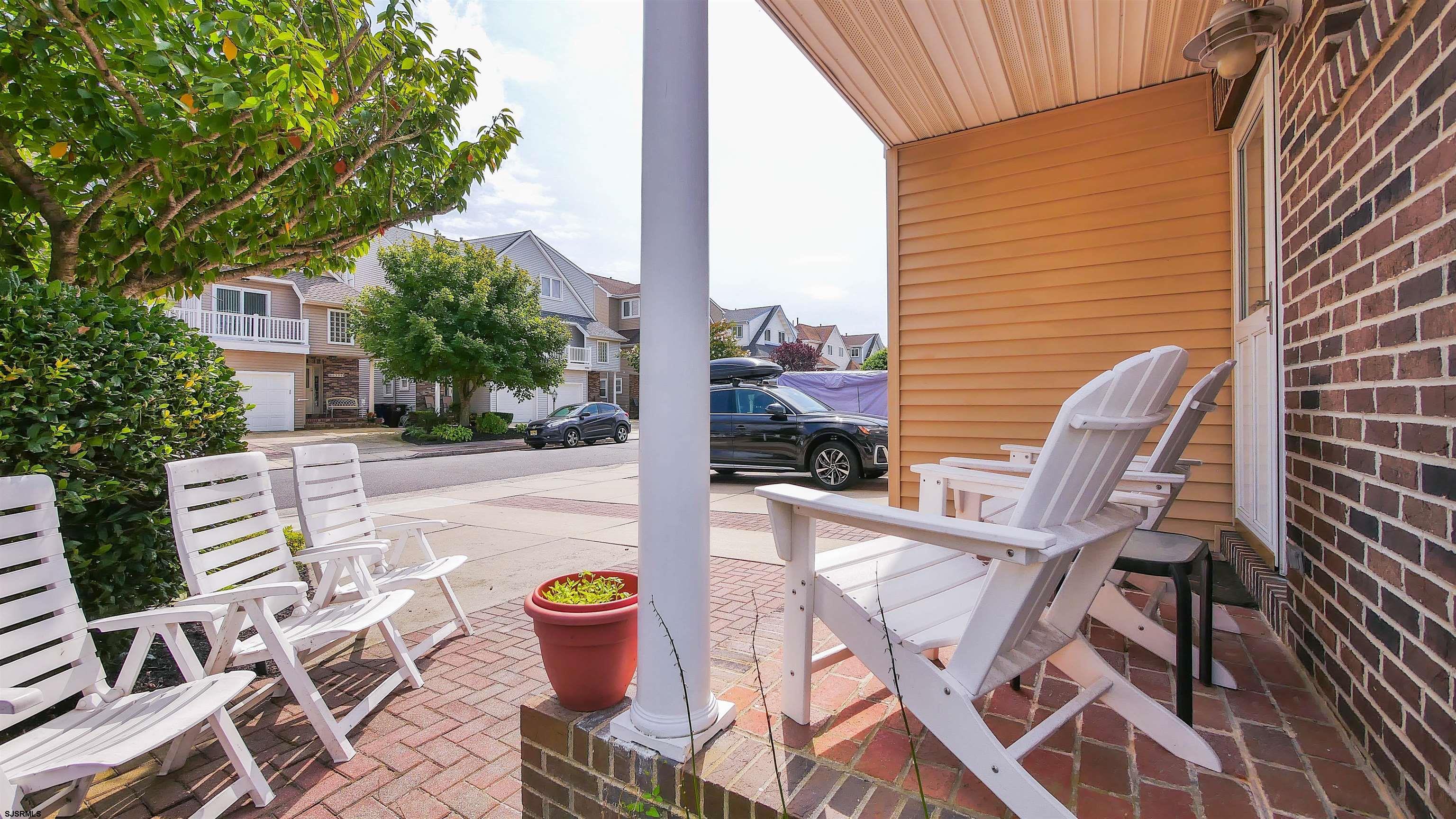 6301 Villa Ct Unit: 1