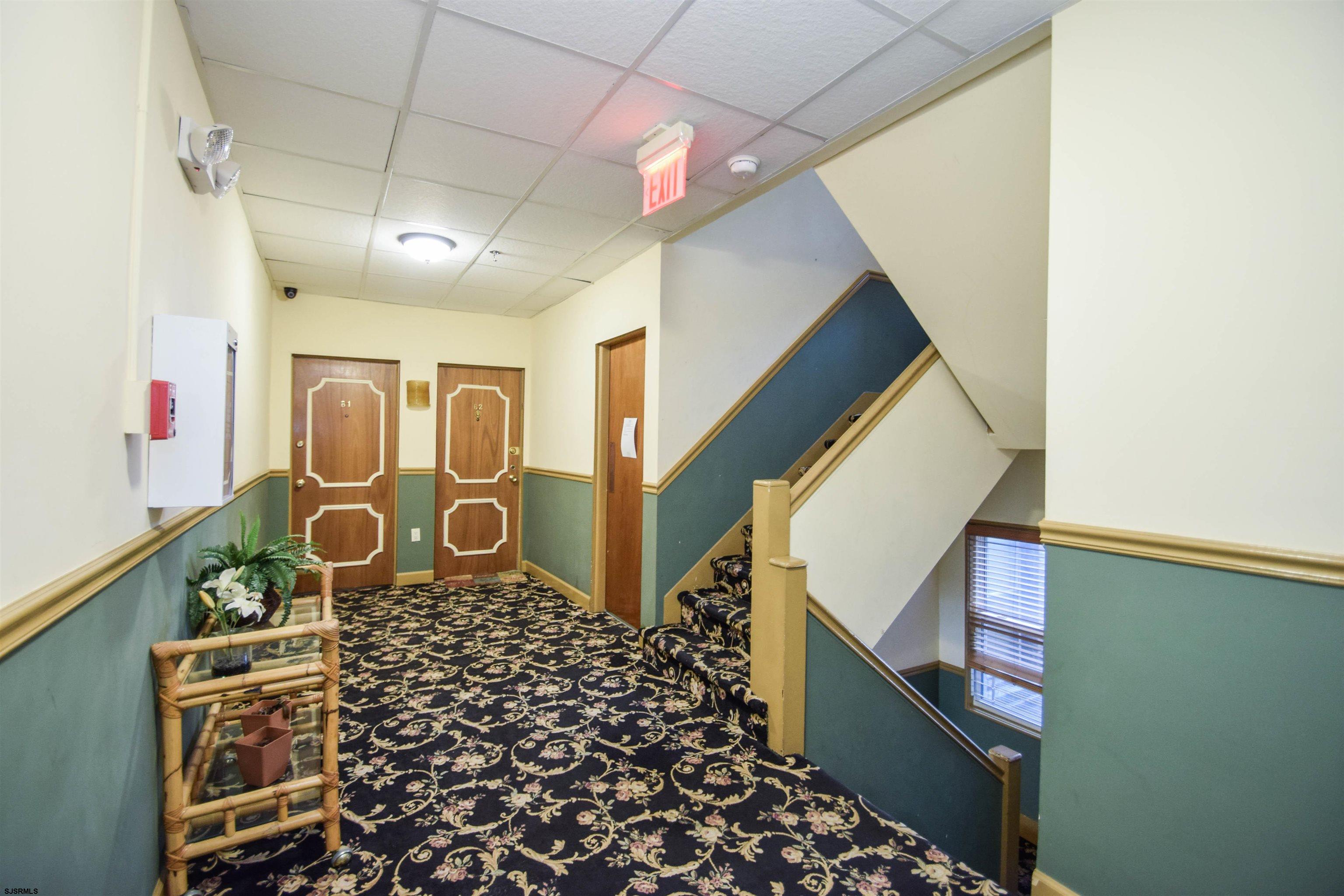 4401 Atlantic Ave Unit: B4