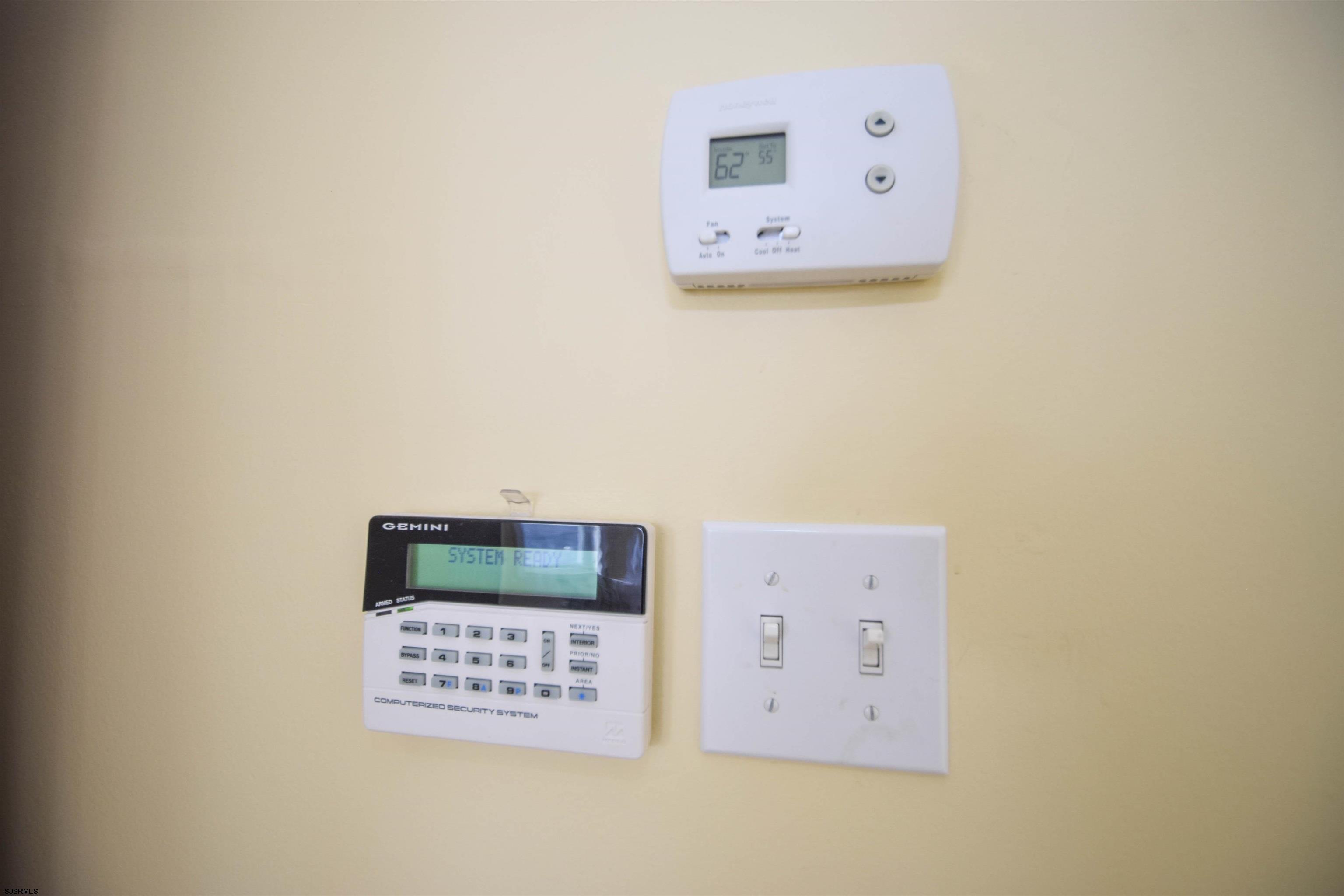 4401 Atlantic Ave Unit: B4