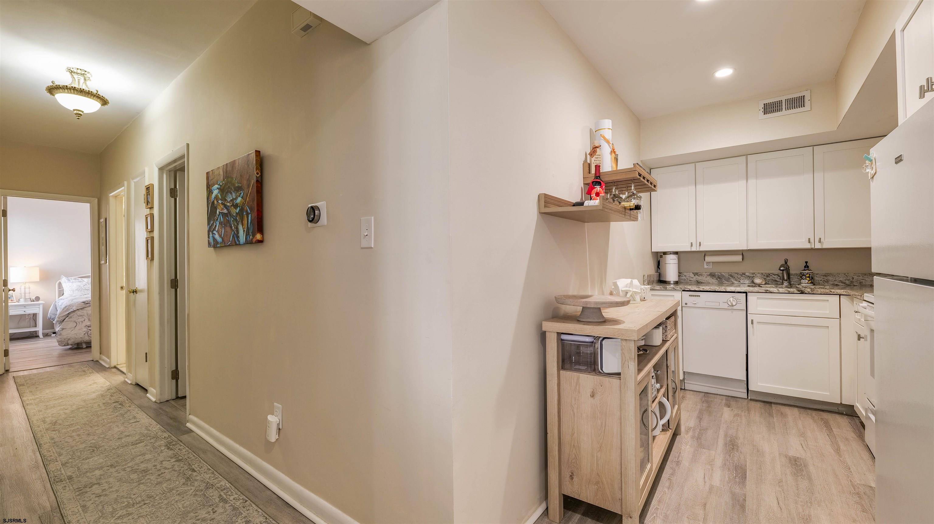 9607 Pacific #2 Ave Unit: 2