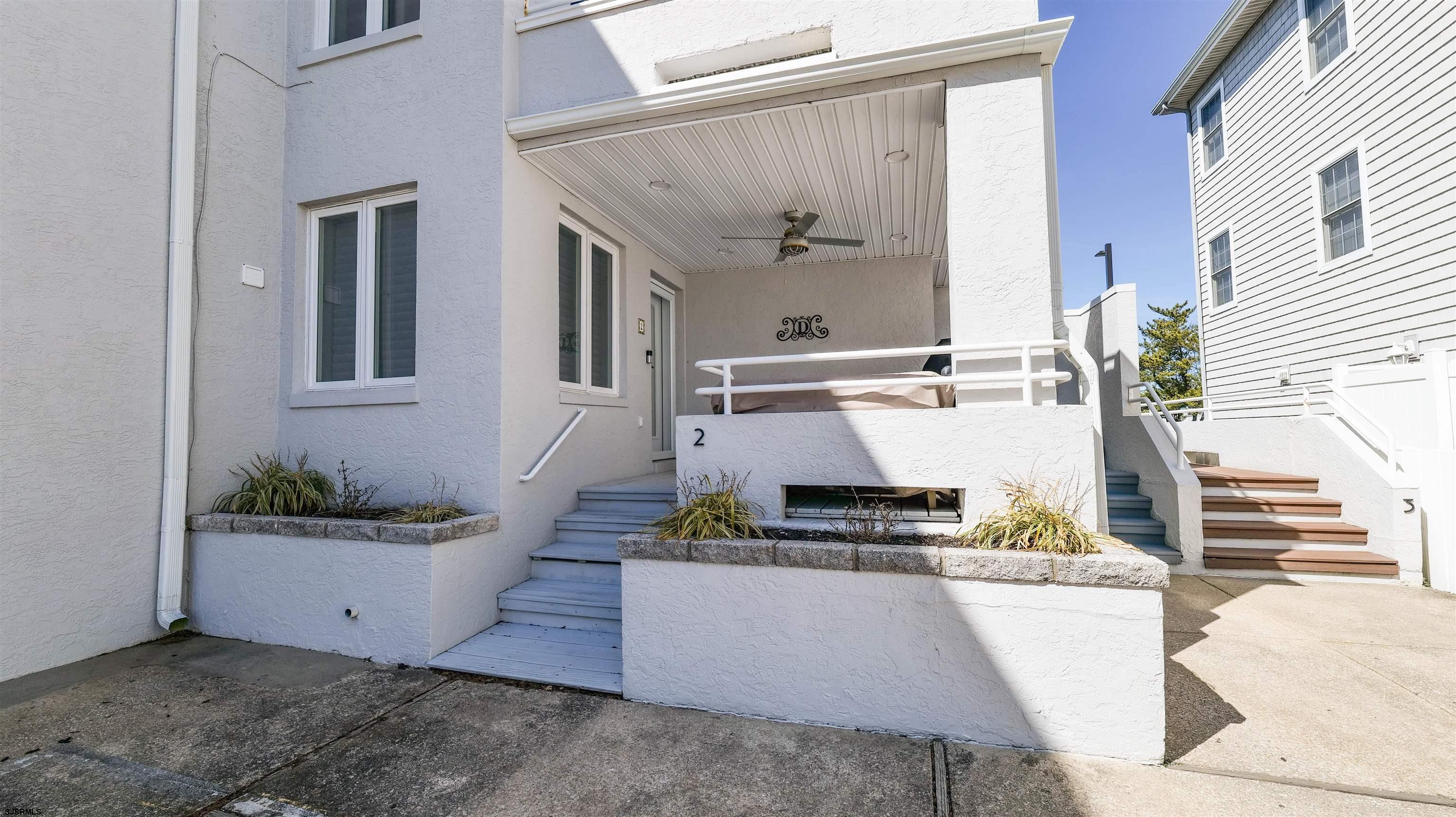 9607 Pacific #2 Ave Unit: 2