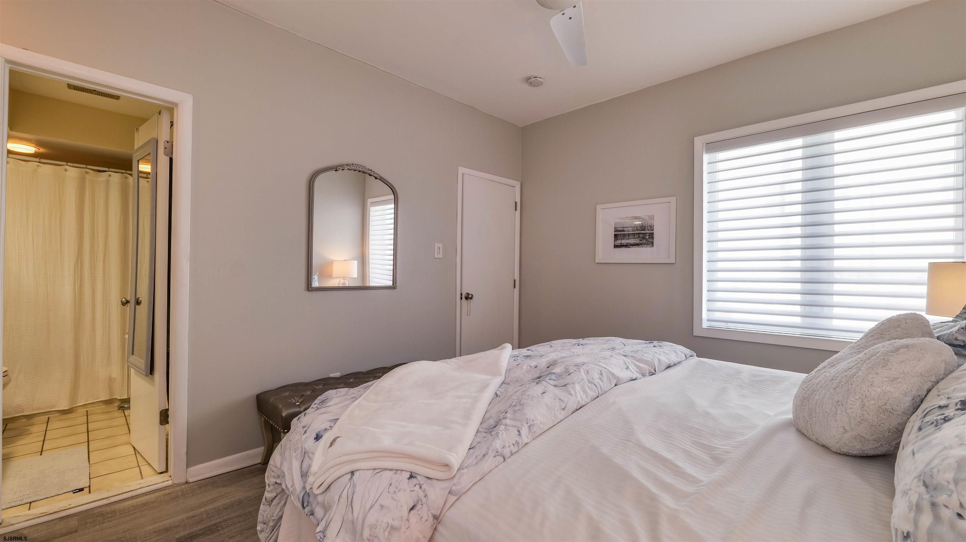 9607 Pacific #2 Ave Unit: 2