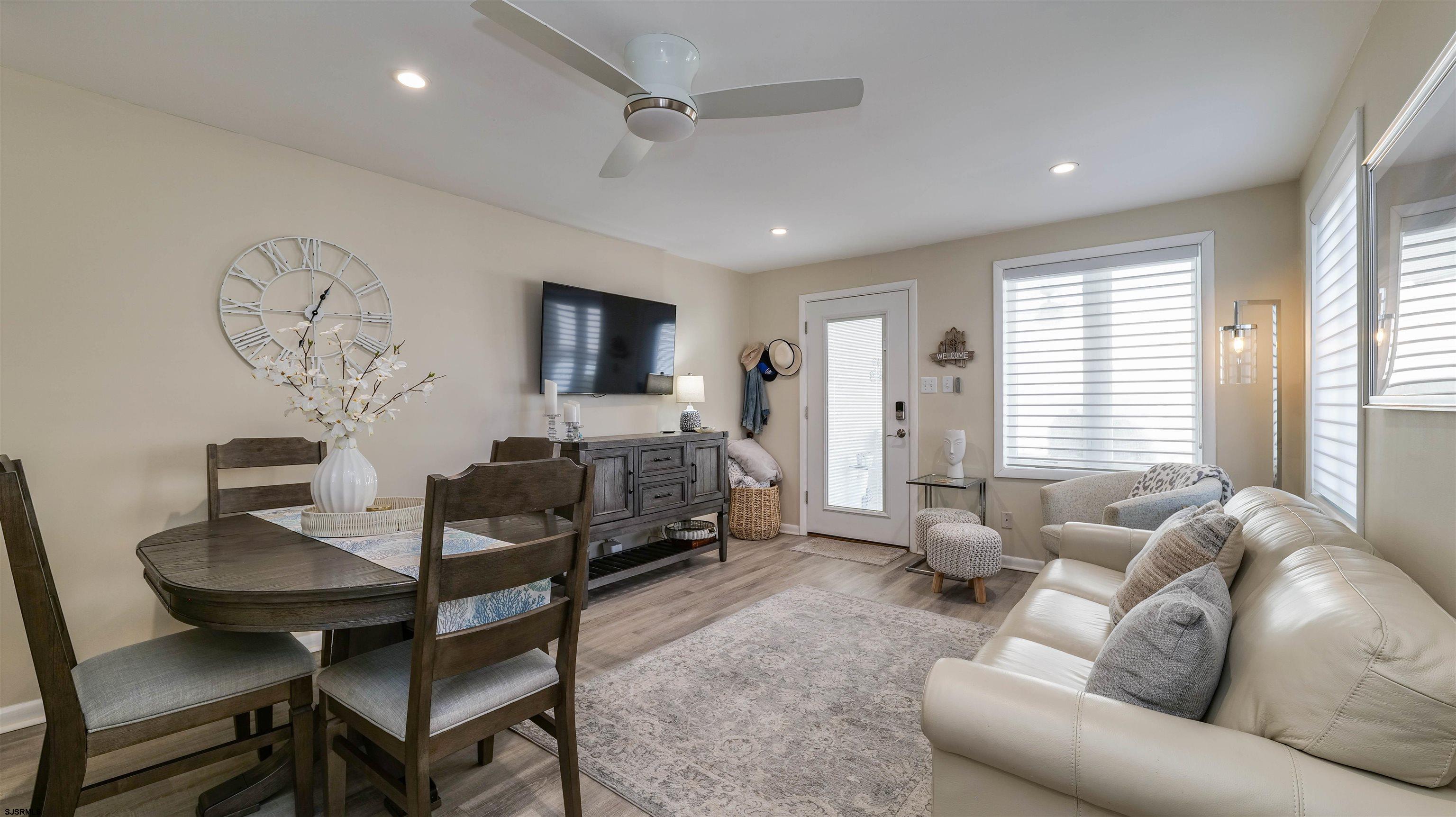 9607 Pacific #2 Ave Unit: 2