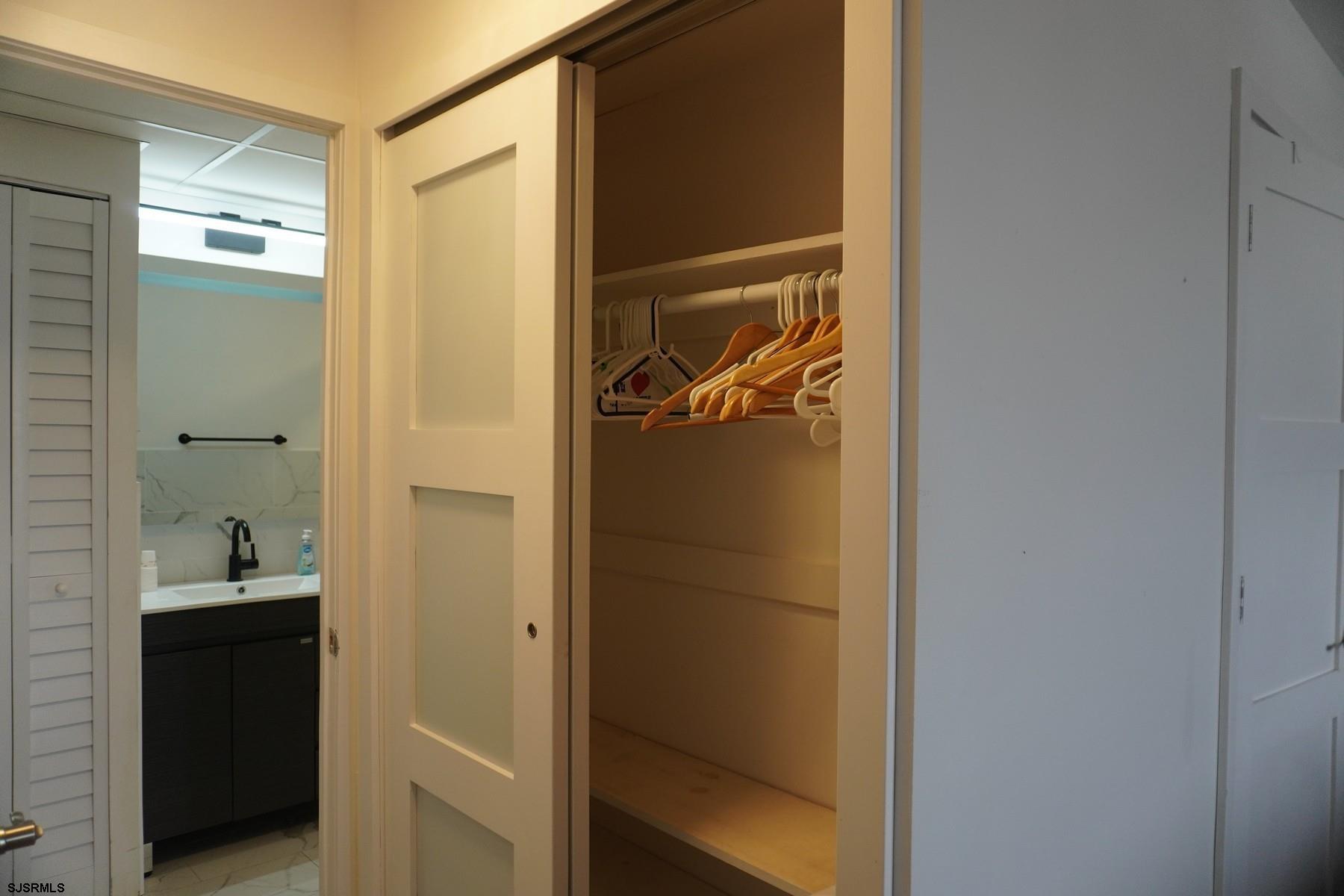 100 S Berkley Sq Unit: 6K