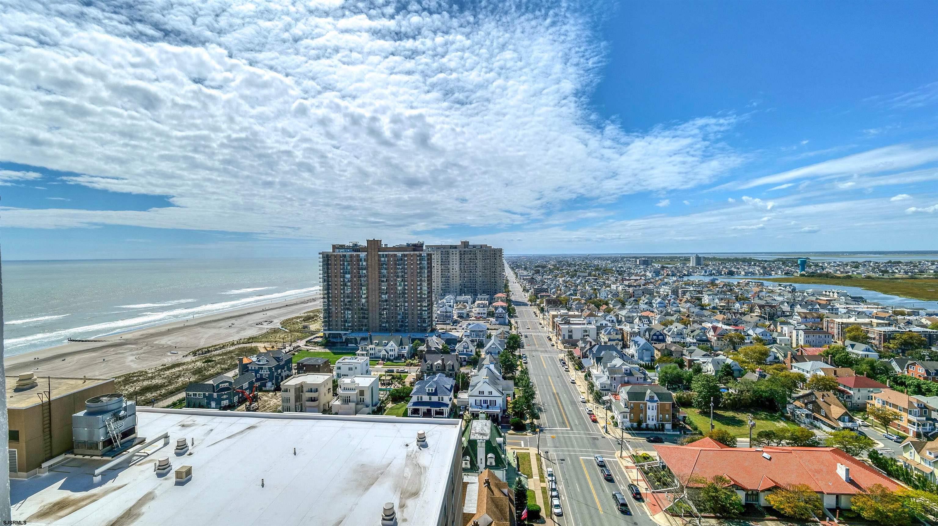 100 S Berkley Square Unit: 1N