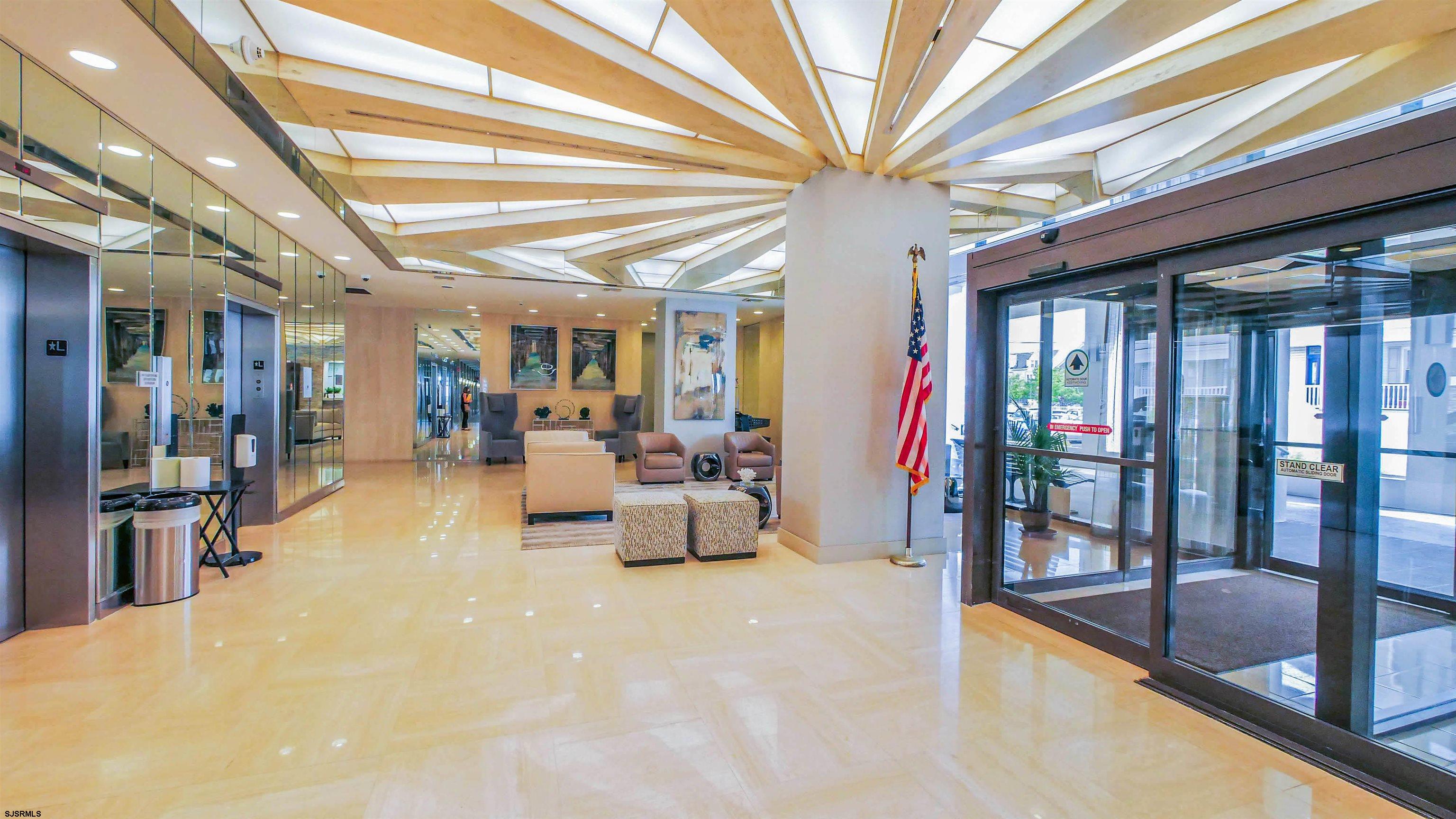 100 S Berkley Square Unit: 1N