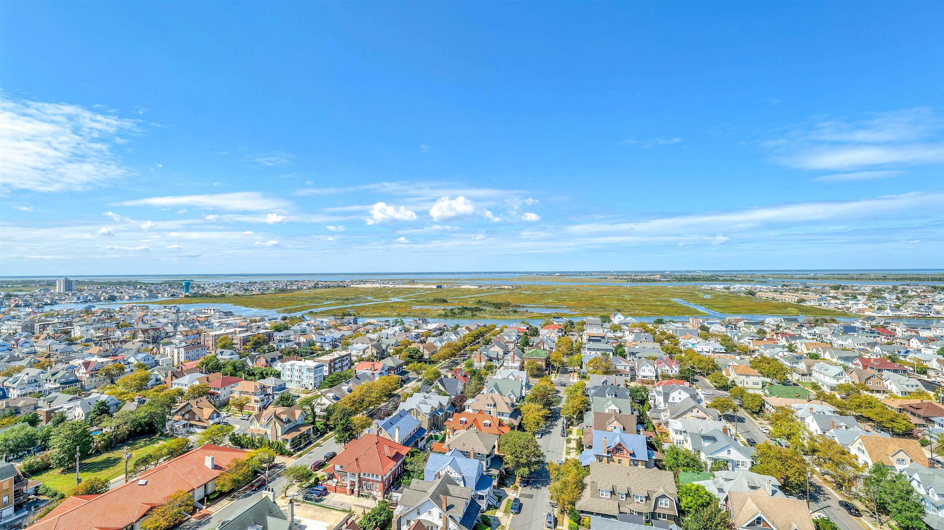 100 S Berkley Square Unit: 1N