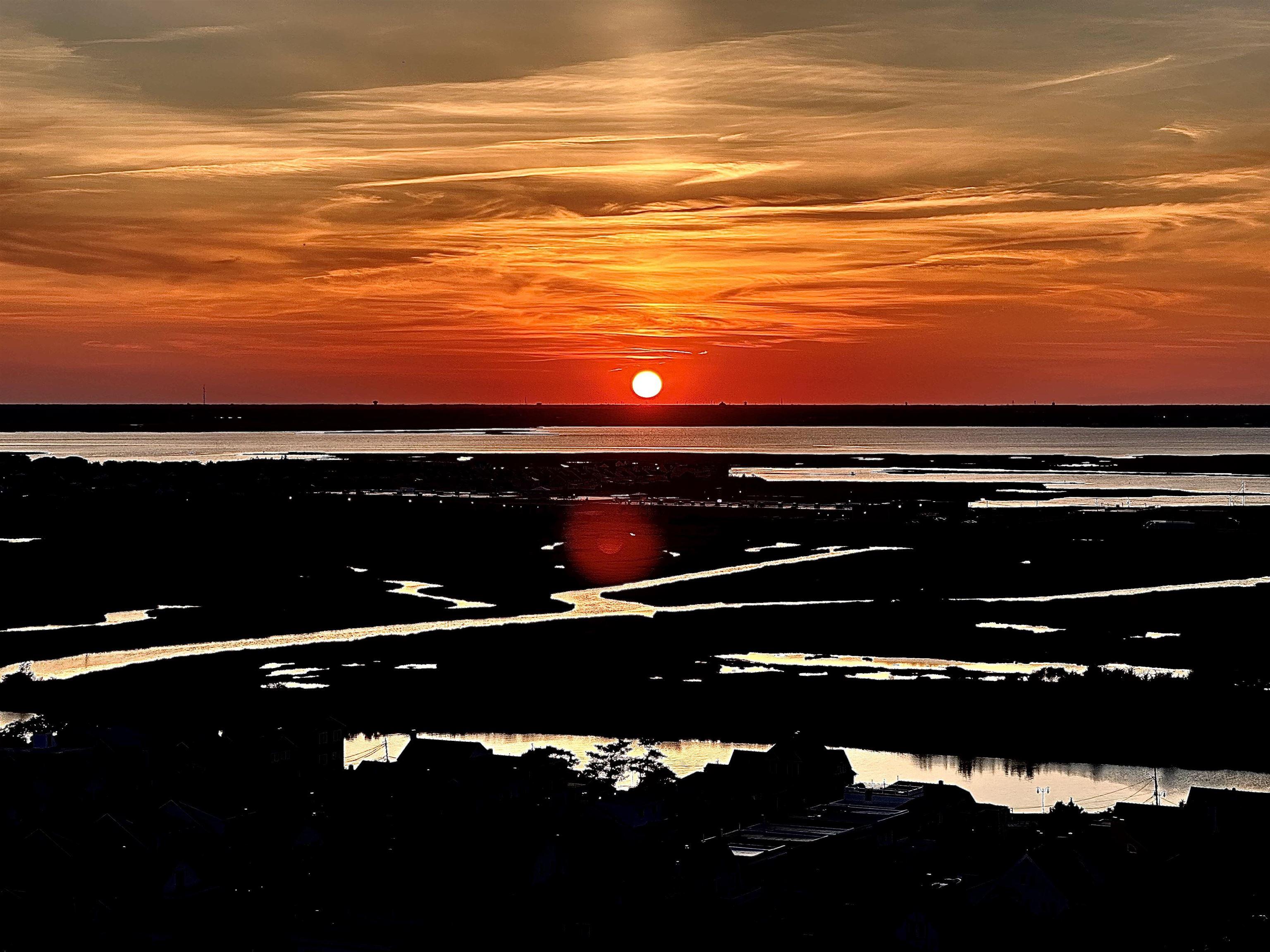 100 S Berkley Square Unit: 1N