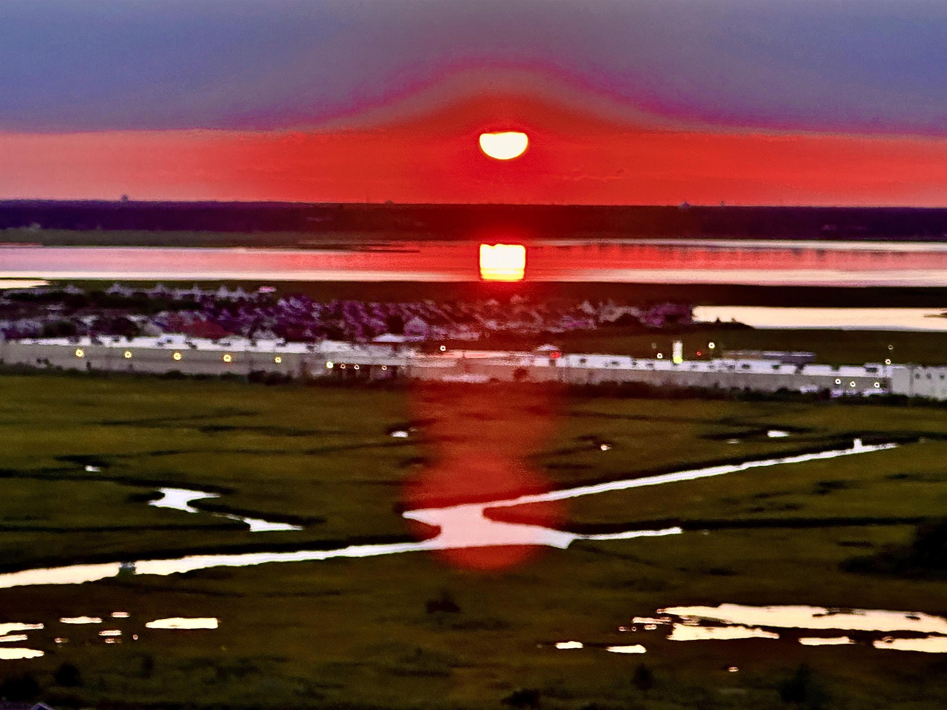 100 S Berkley Square Unit: 1N