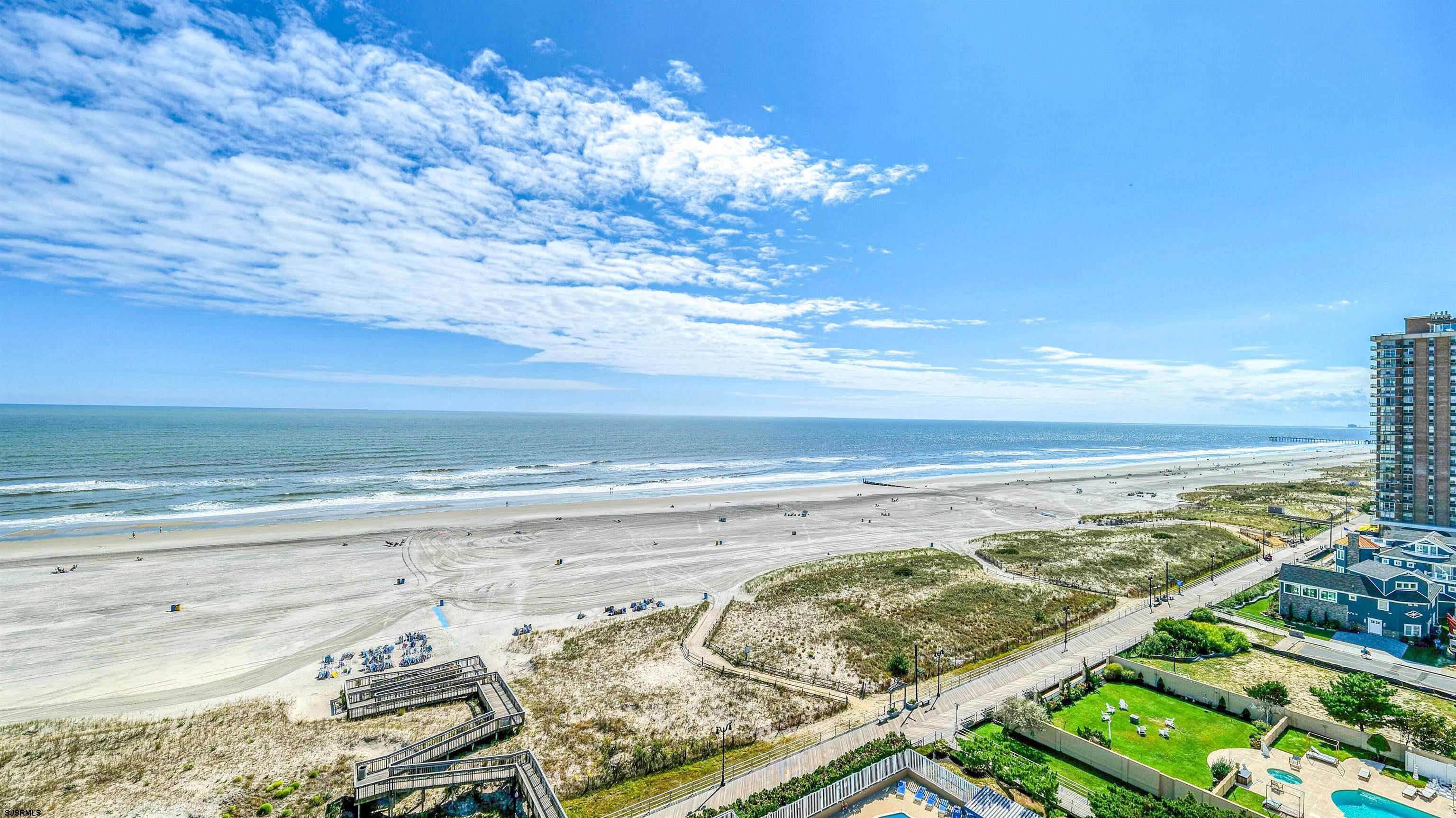 100 S Berkley Sq Unit: 14A