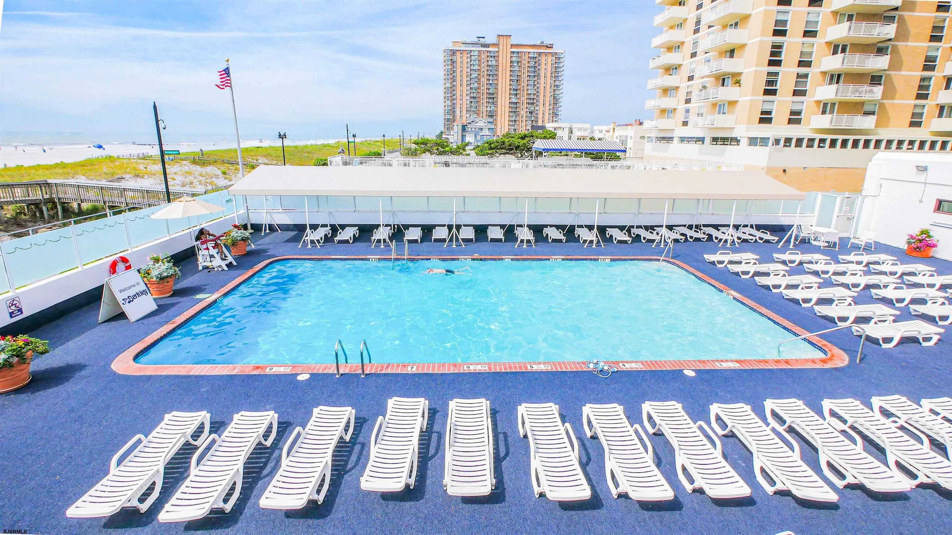 100 S Berkley Sq Unit: 14A