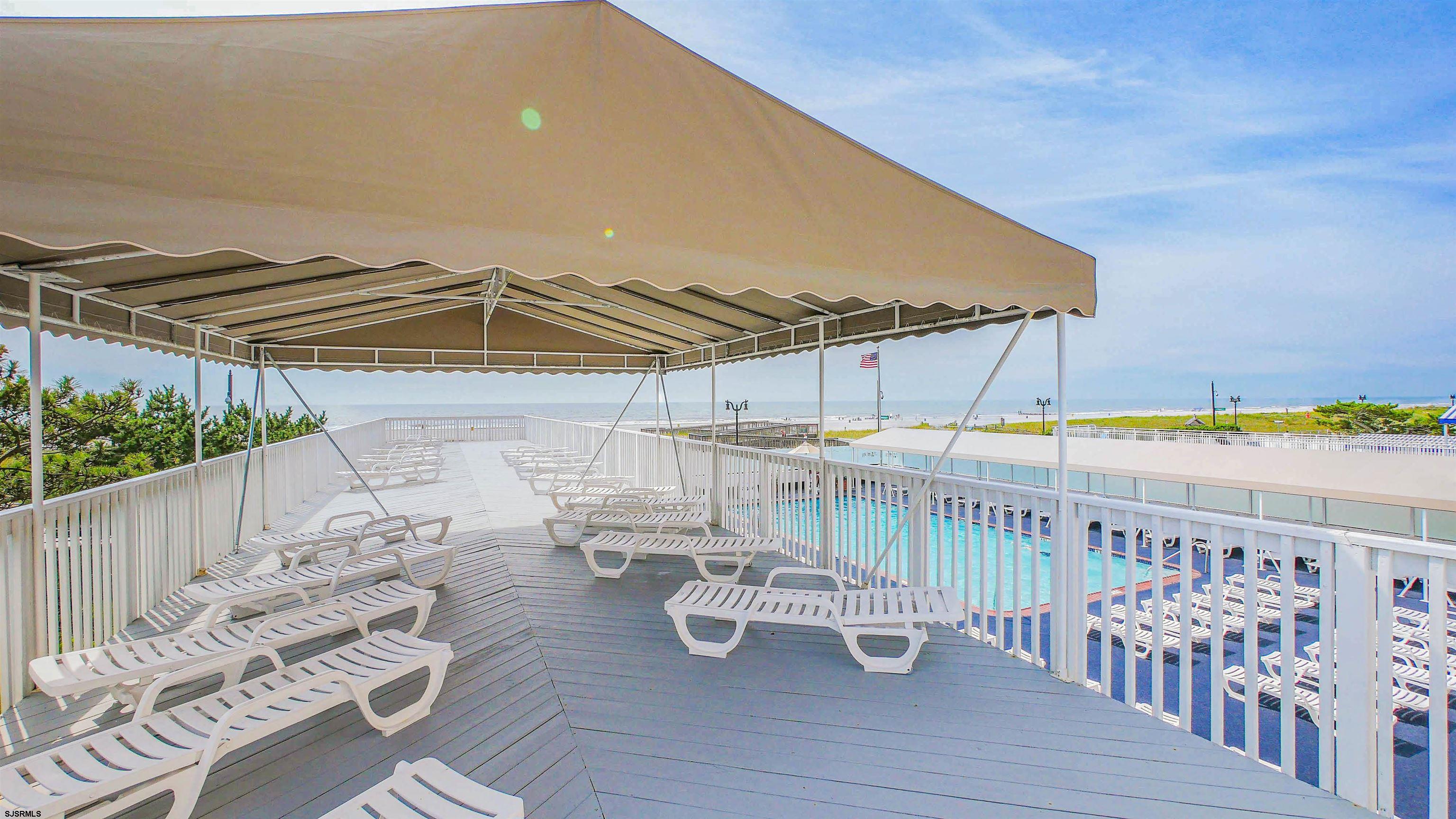 100 S Berkley Sq Unit: 14A