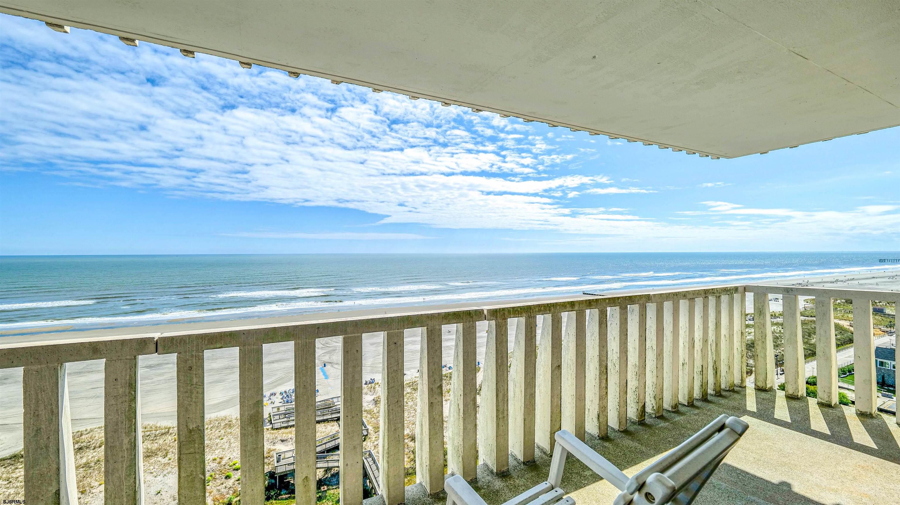 100 S Berkley Sq Unit: 14A