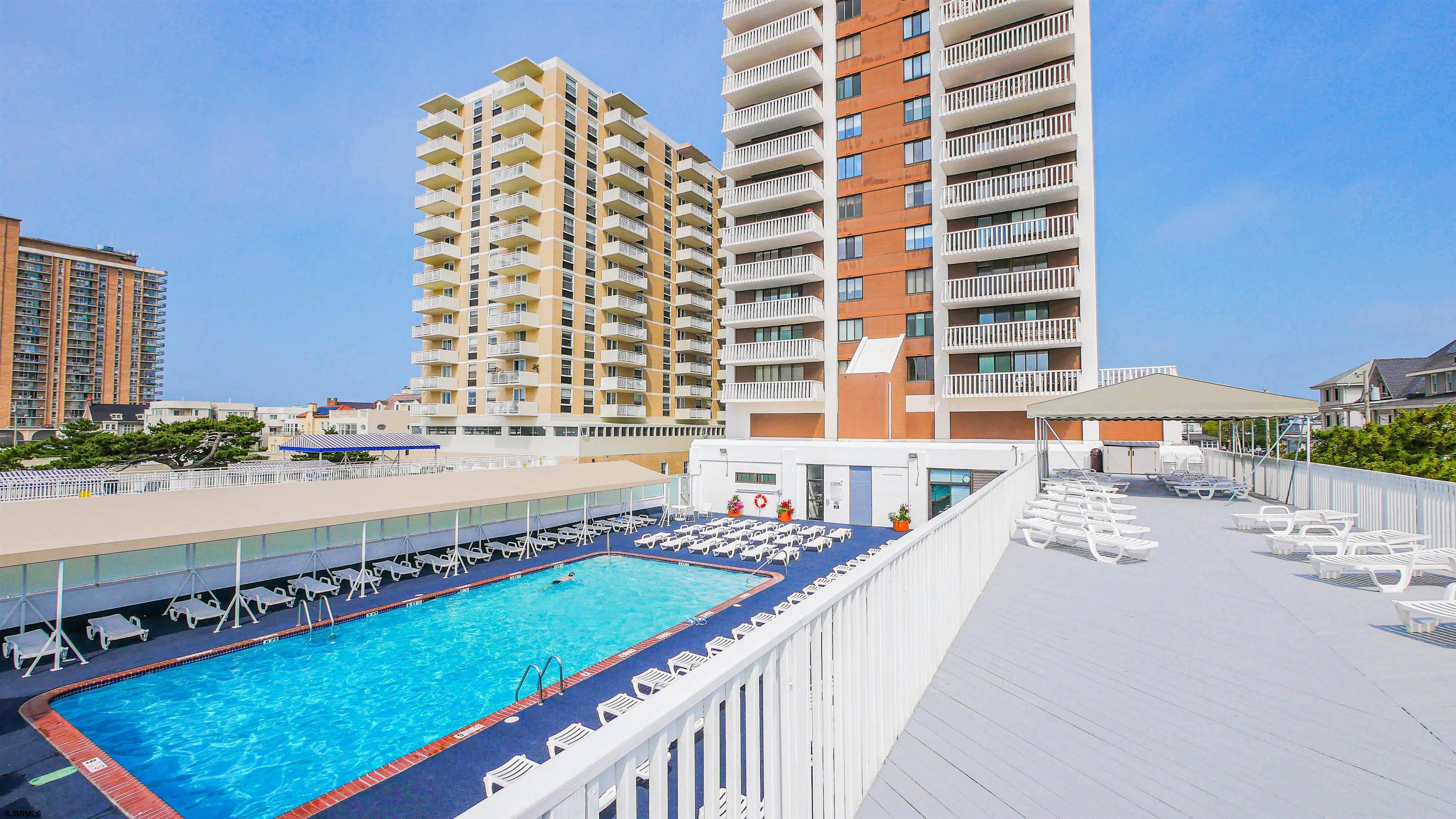 100 S Berkley Sq Unit: 14A